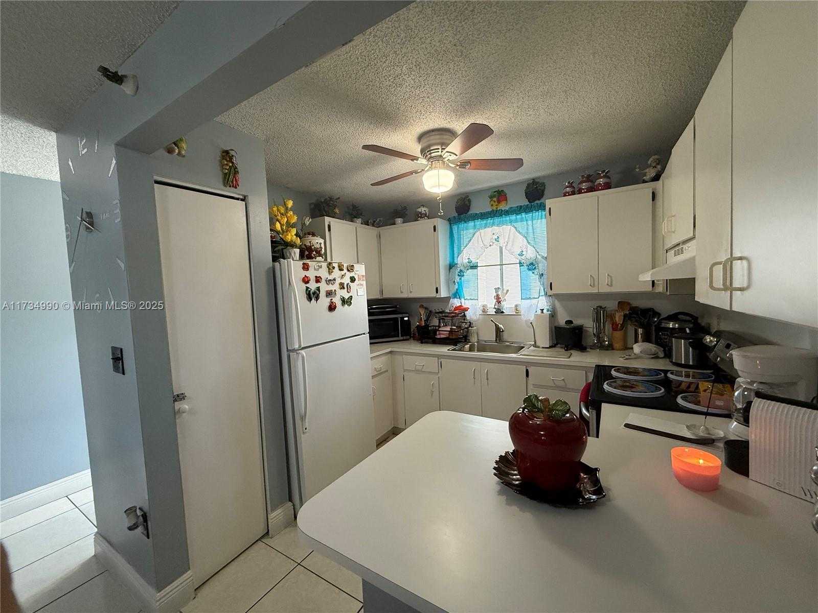 Small Image of 7865 WEST 30TH CT #H-206, Hialeah Number 5