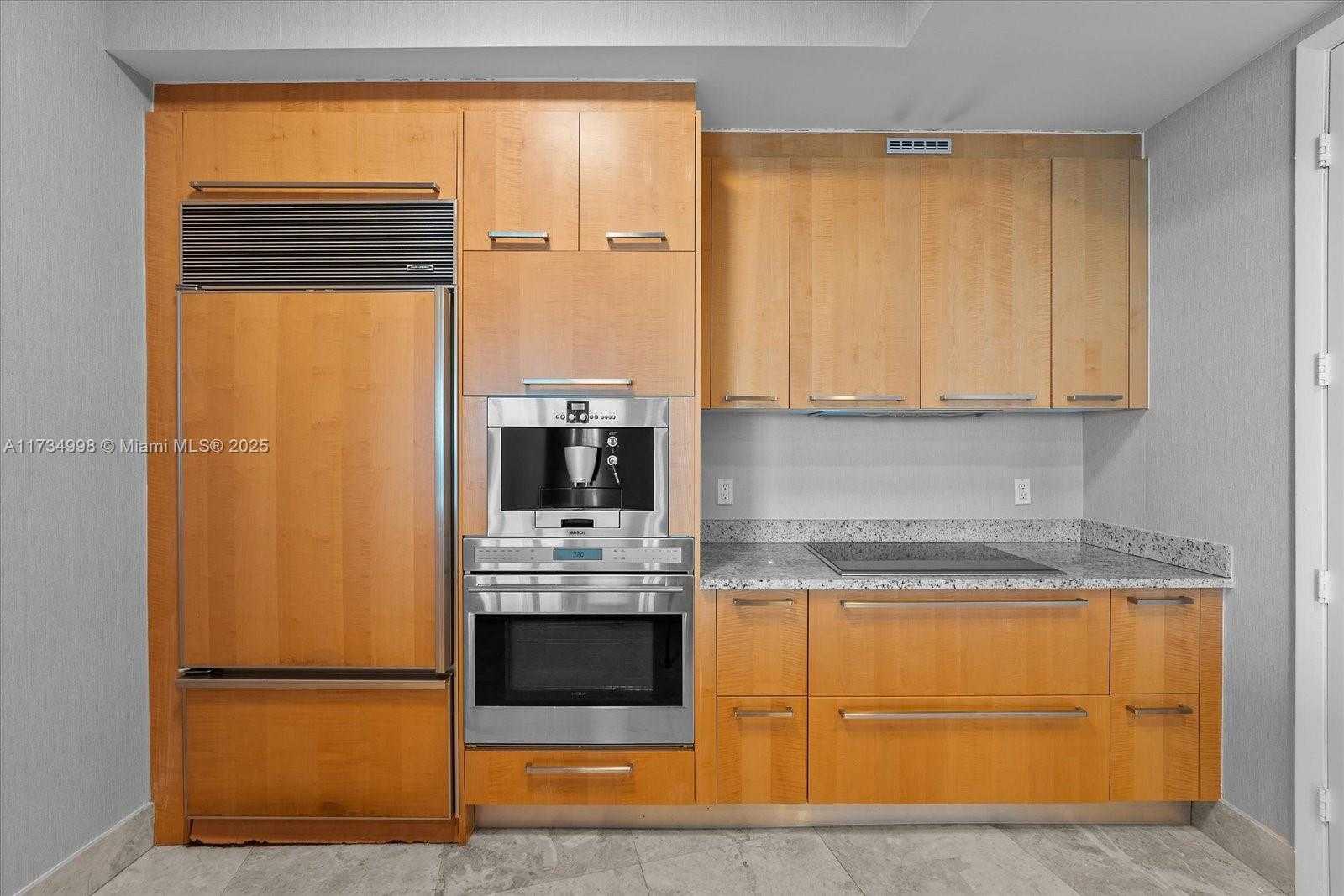 Small Image of 15811 COLLINS AVE #1703, Sunny Isles Beach Number 11