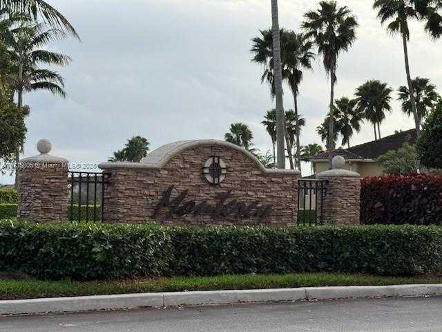 Small Image of 990 NORTH EAST 33RD TER #102, Homestead Number 8