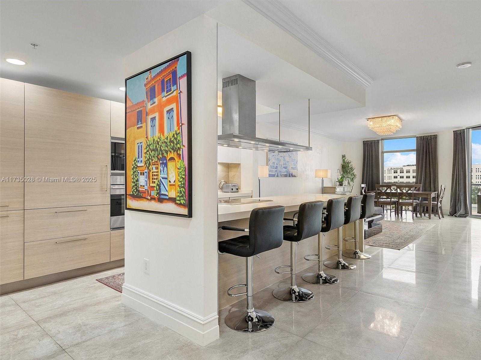 Small Image of 17301 BISCAYNE BLVD #506, North Miami Beach Number 5