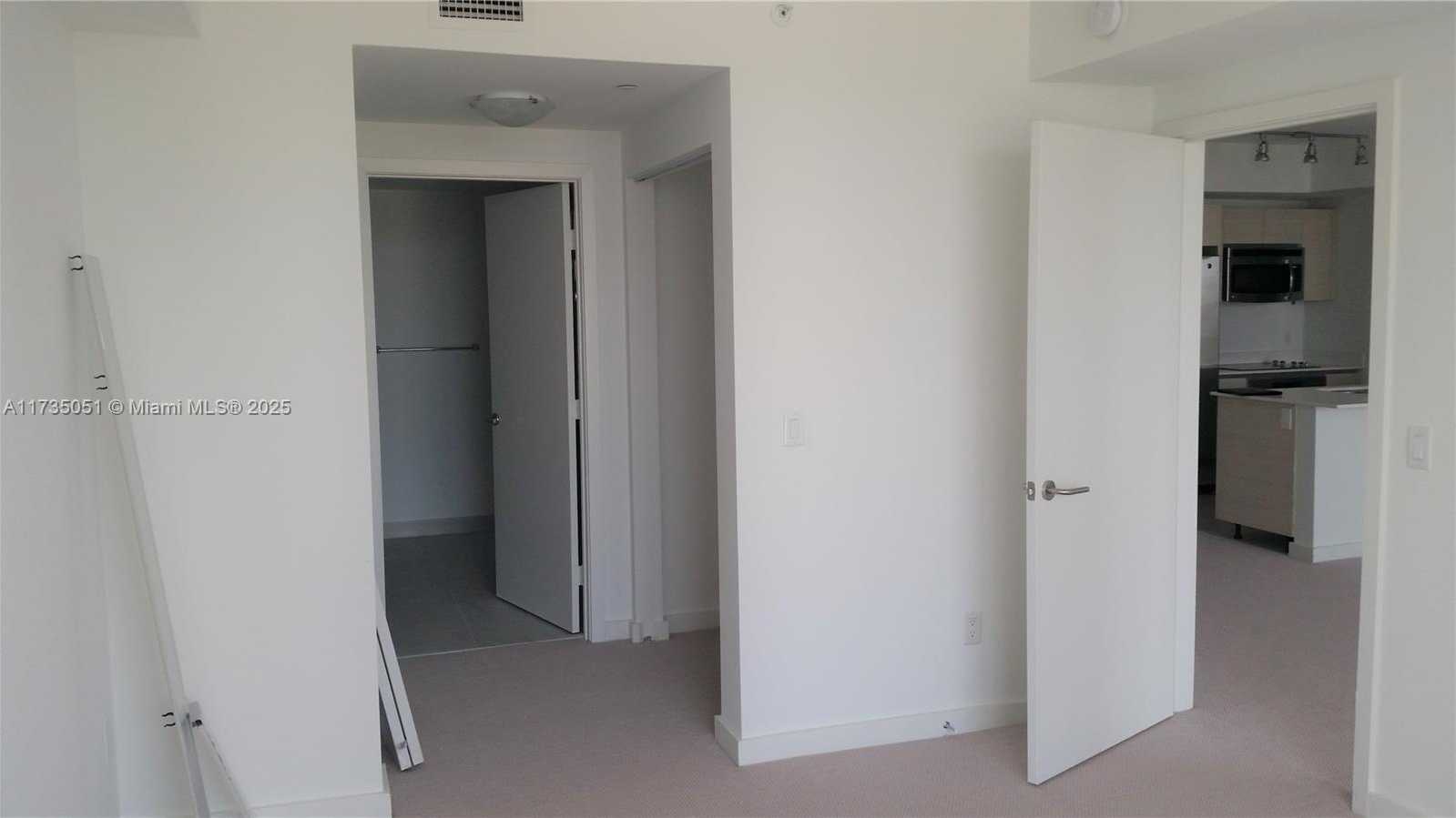 Small Image of 4250 BISCAYNE BLVD #1517, Miami Number 12