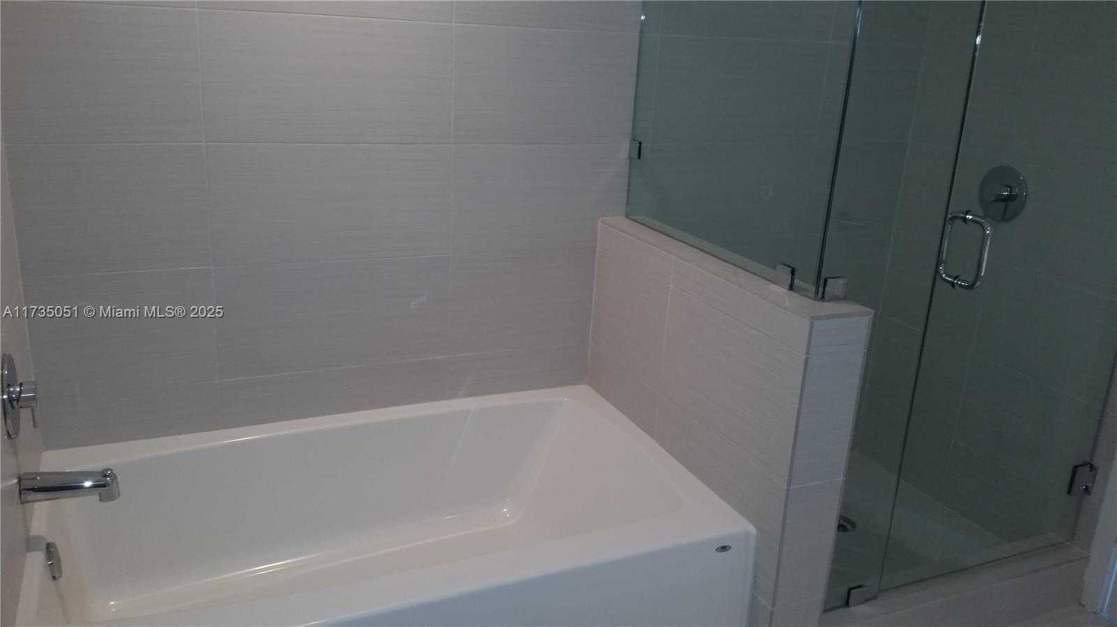 Small Image of 4250 BISCAYNE BLVD #1517, Miami Number 14