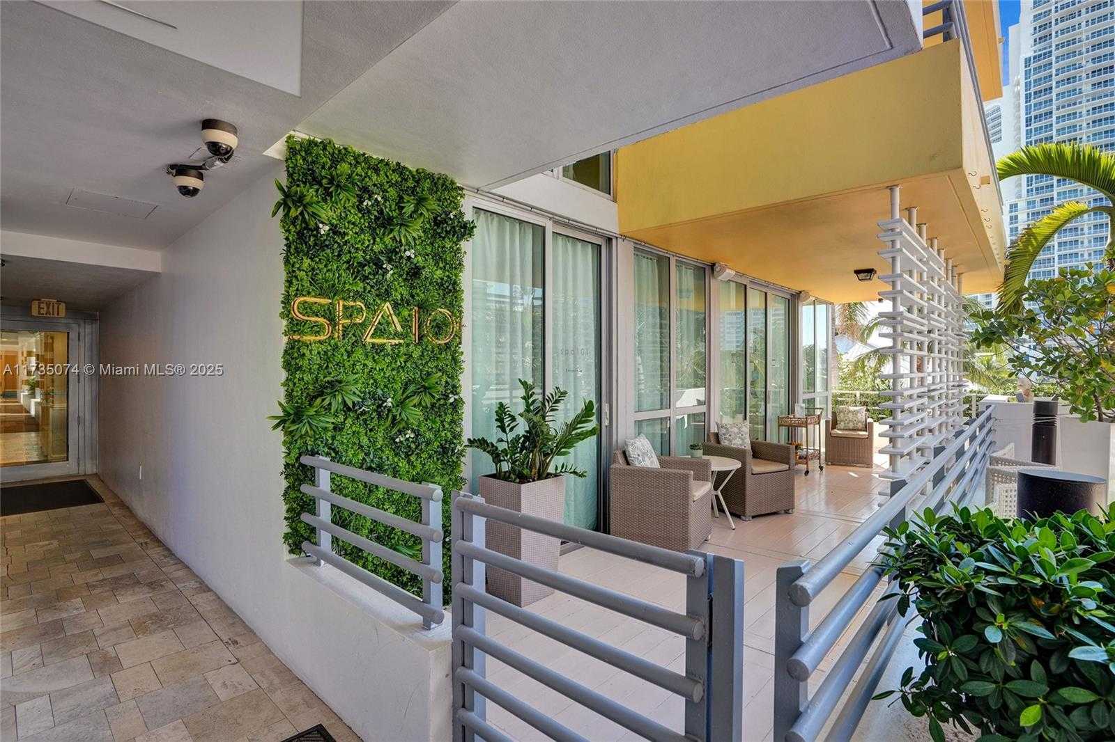 Small Image of 101 OCEAN DR #506, Miami Beach Number 12