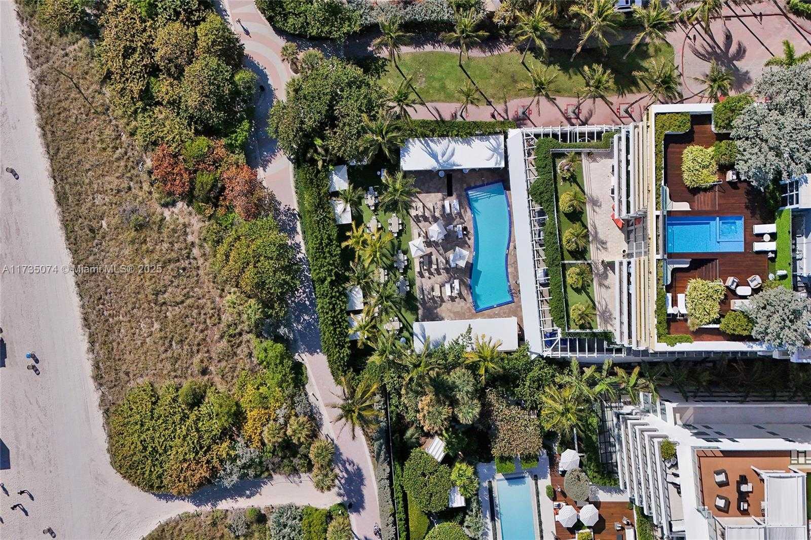 Small Image of 101 OCEAN DR #506, Miami Beach Number 17