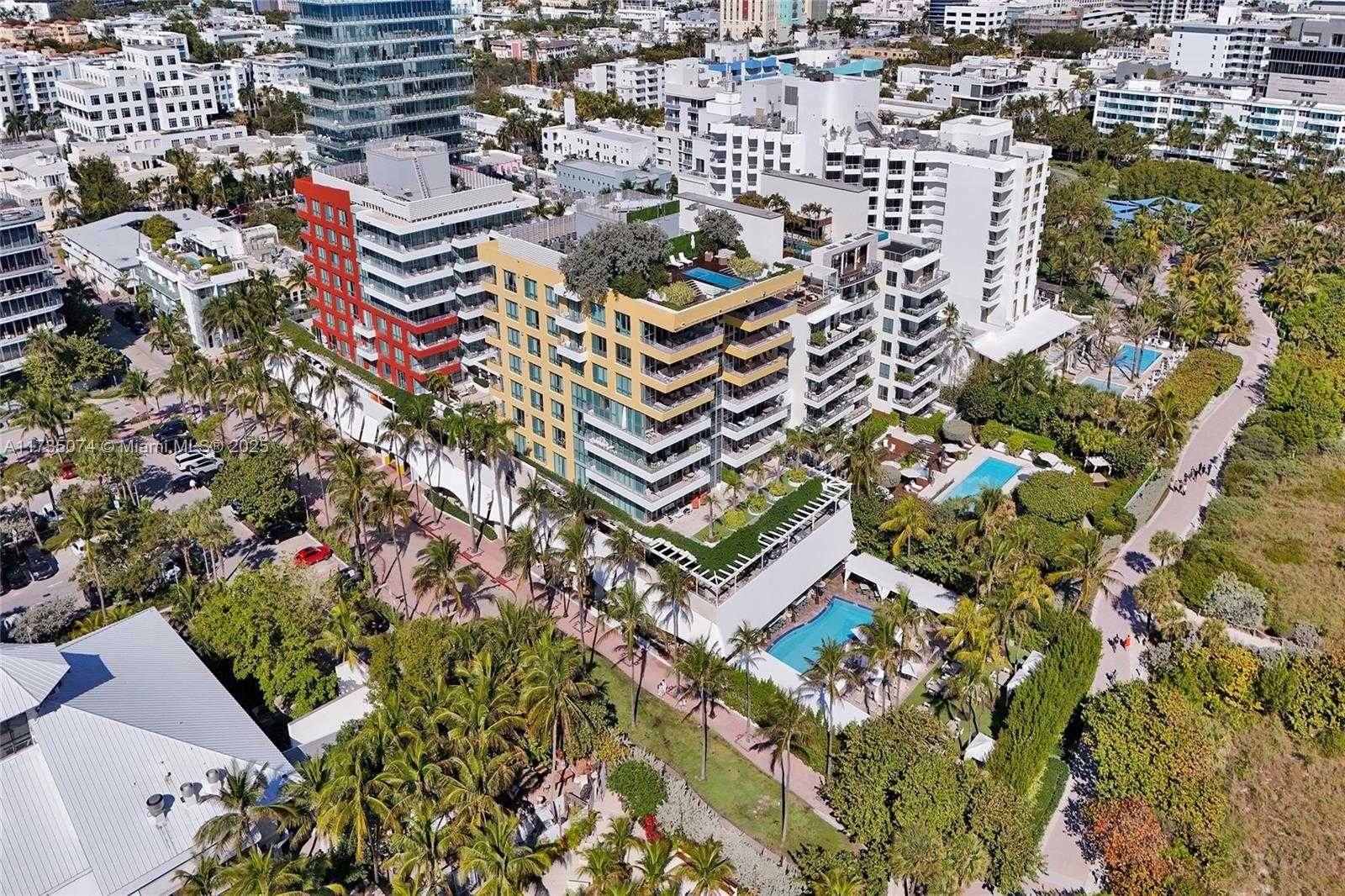 Small Image of 101 OCEAN DR #506, Miami Beach Number 18