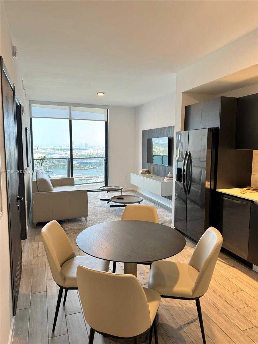 Small Image of 398 NORTH EAST 5TH ST #1510, Miami Number 18