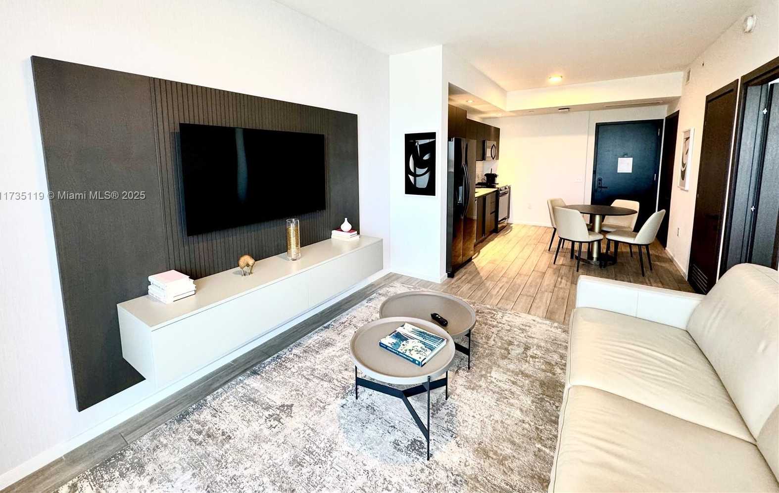 Small Image of 398 NORTH EAST 5TH ST #1510, Miami Number 21