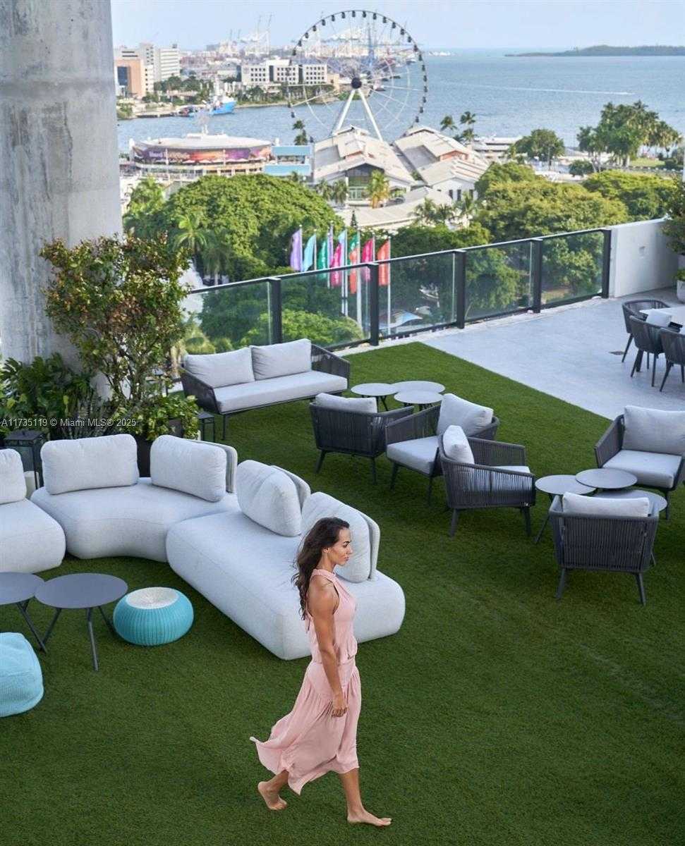 Small Image of 398 NORTH EAST 5TH ST #1510, Miami Number 6