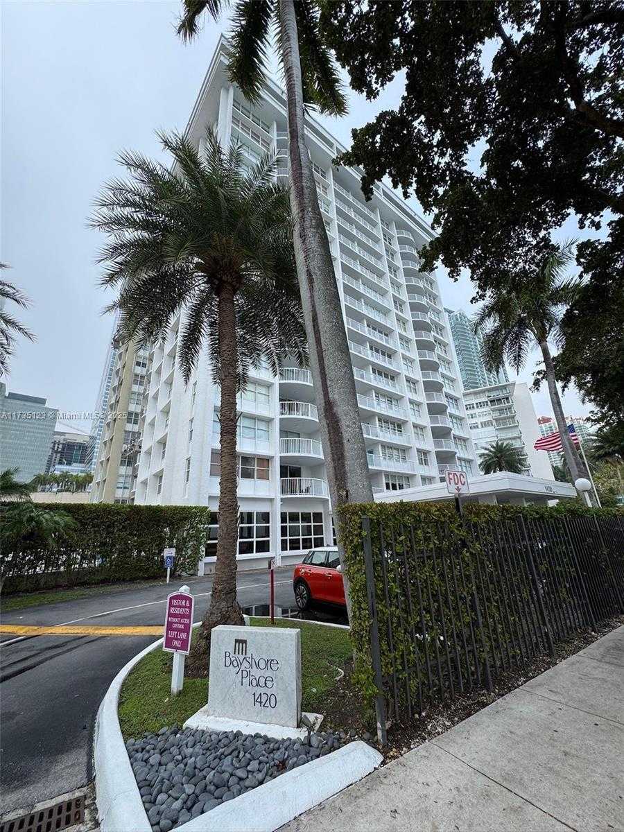 Small Image of 1420 BRICKELL BAY DR #306D, Miami Number 15