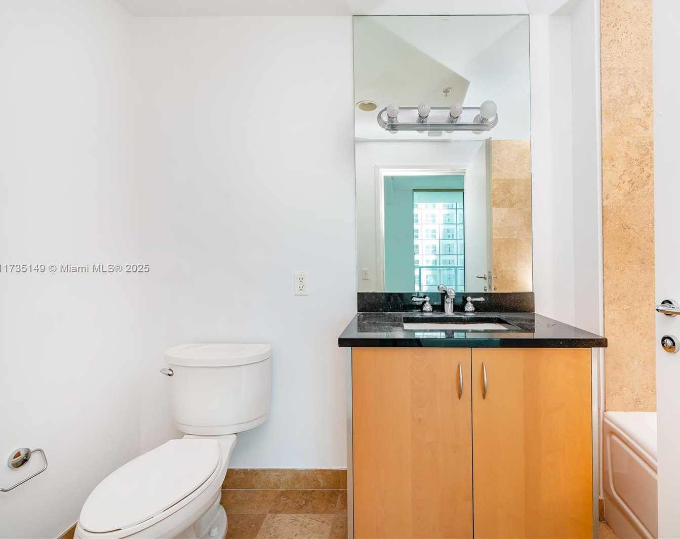 Small Image of 300 SOUTH BISCAYNE BLVD #T-1905, Miami Number 9