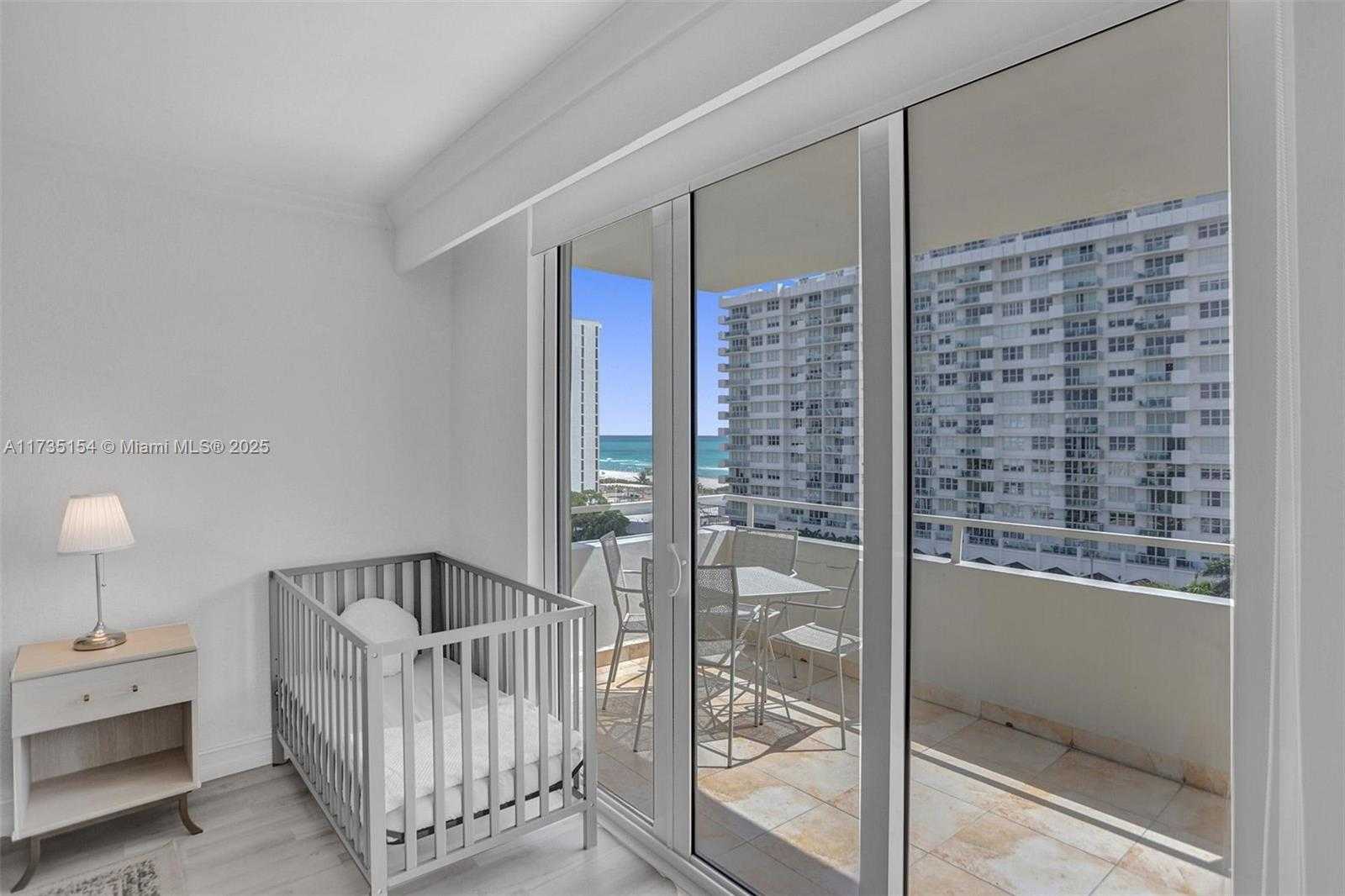 Small Image of 5600 COLLINS AVE #9T, Miami Beach Number 13