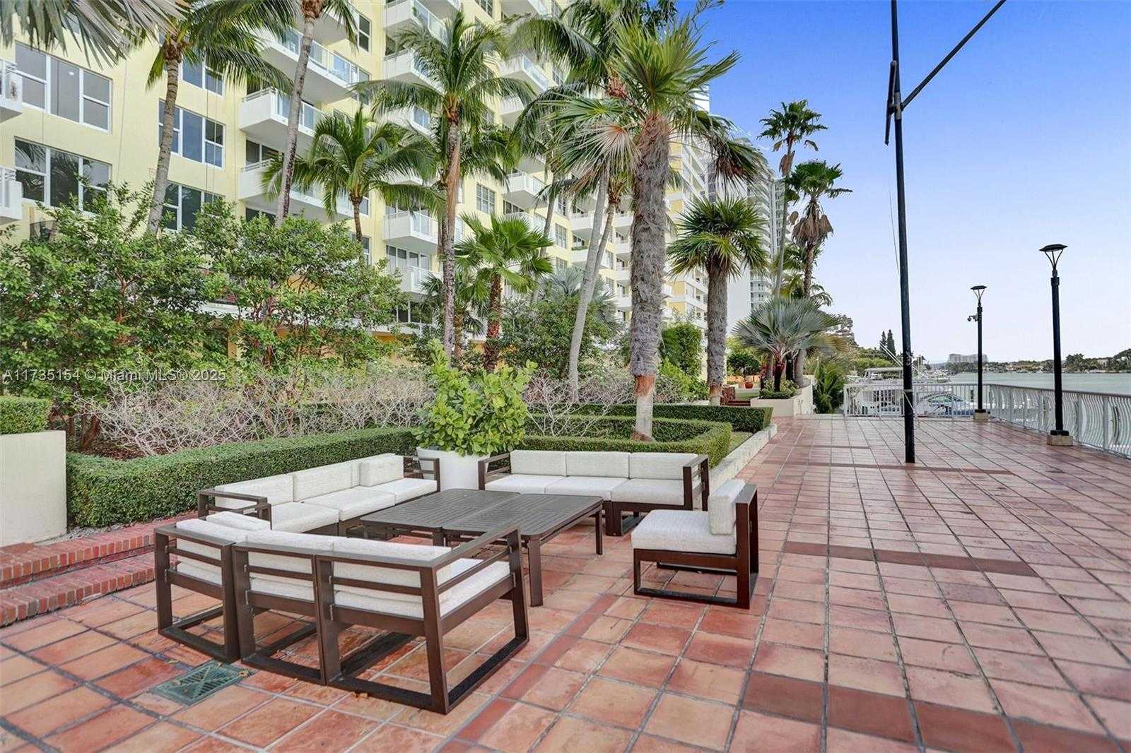 Small Image of 5600 COLLINS AVE #9T, Miami Beach Number 26