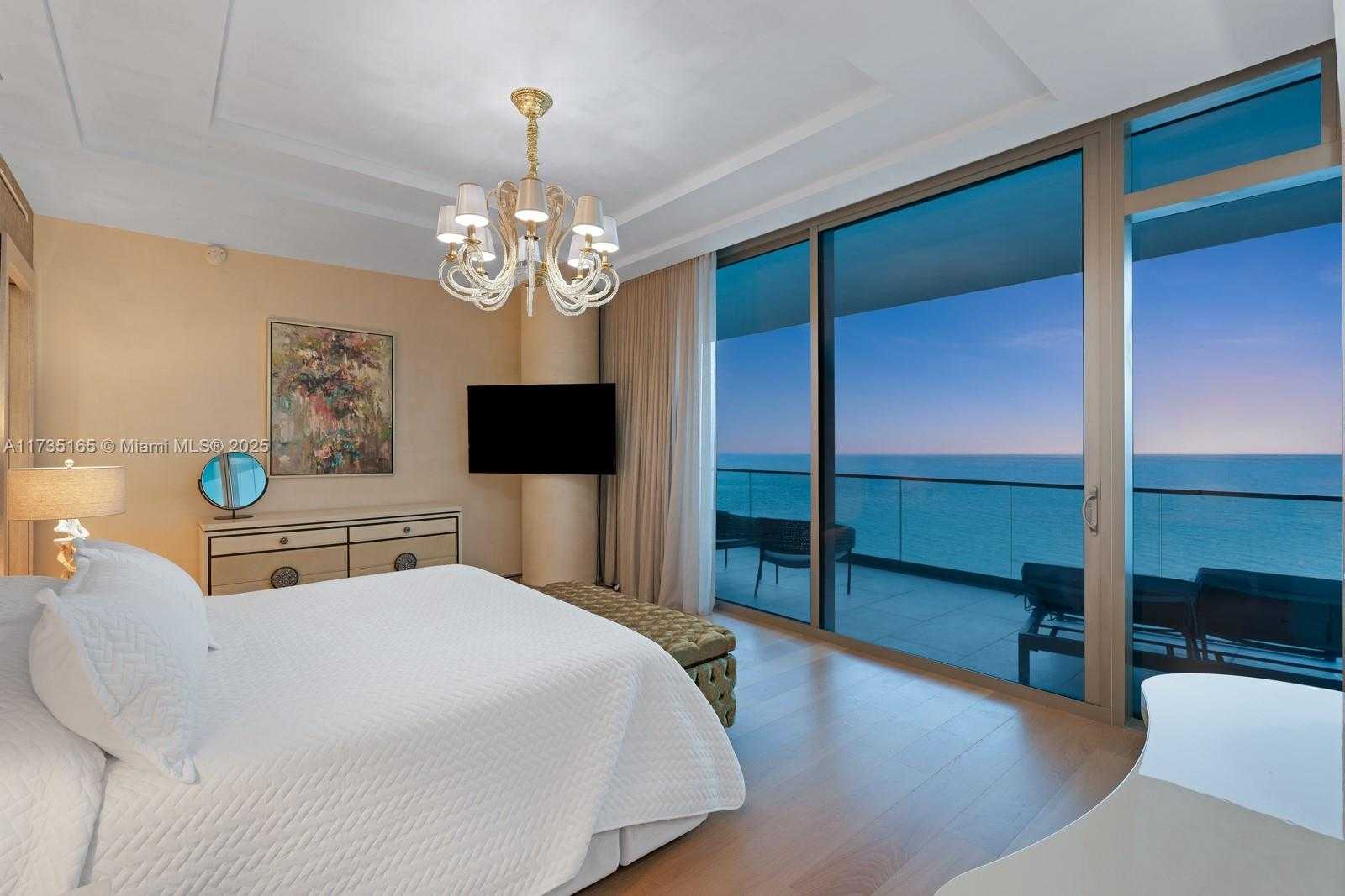 Small Image of 10203 COLLINS AVE #2601, Bal Harbour Number 12
