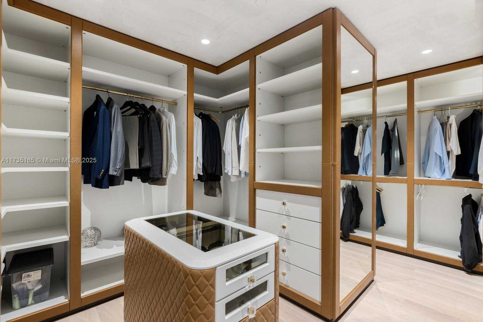Small Image of 10203 COLLINS AVE #2601, Bal Harbour Number 15
