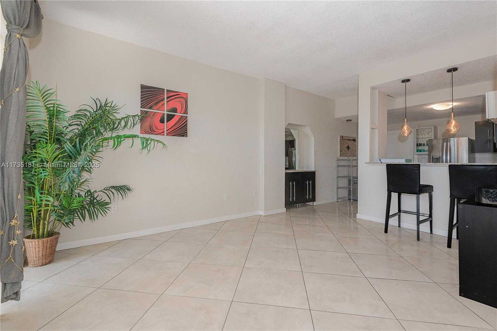 Small Image of 11111 BISCAYNE BLVD #1G/116, Miami Number 15