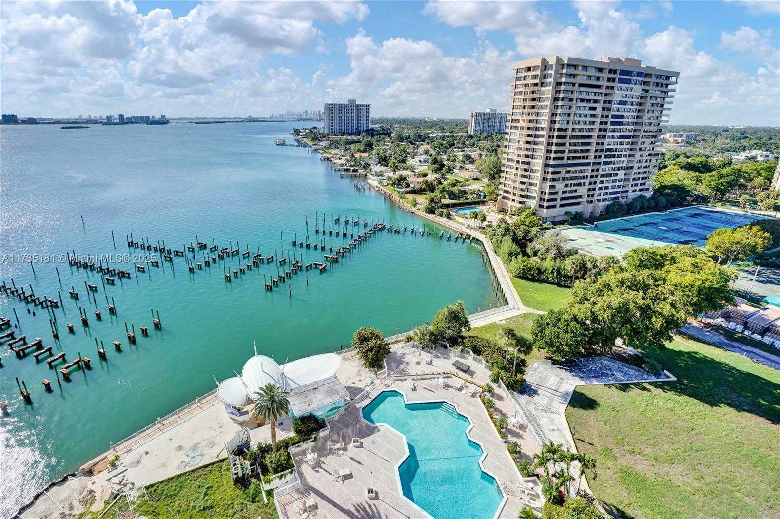 Small Image of 11111 BISCAYNE BLVD #1G/116, Miami Number 8