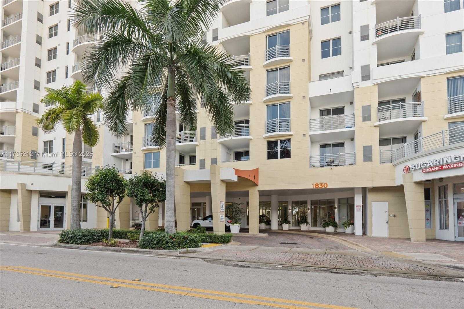 Small Image of 1830 RADIUS DR #820, Hollywood Number 43