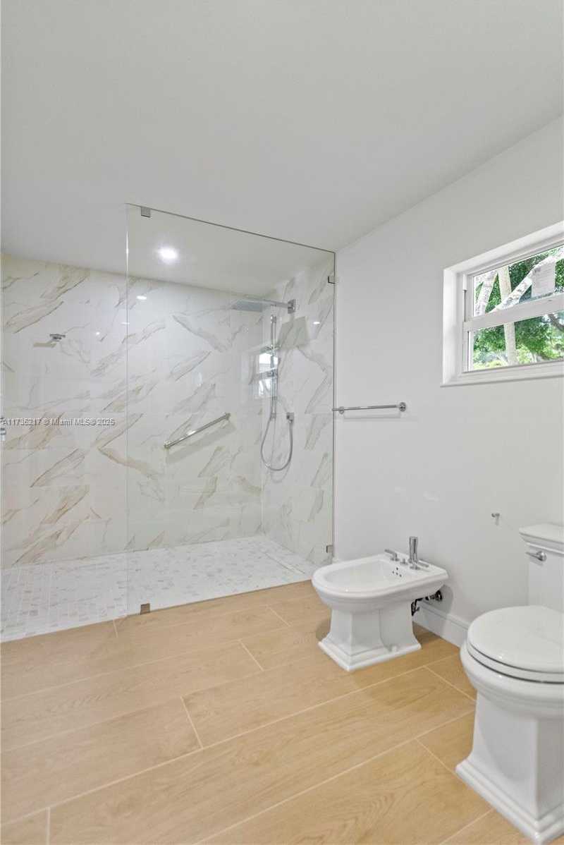 Small Image of 809 CYPRESS BLVD, Pompano Beach Number 22