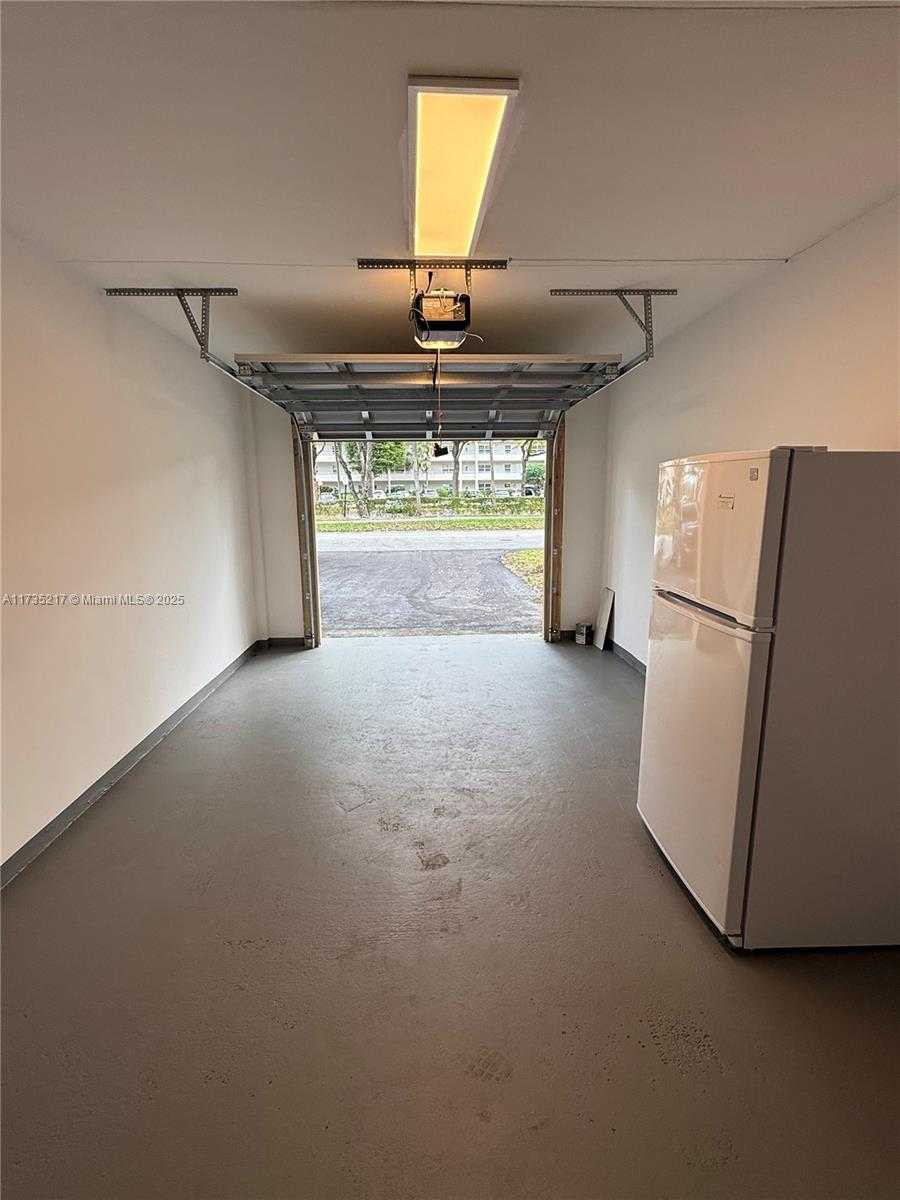 Small Image of 809 CYPRESS BLVD, Pompano Beach Number 54