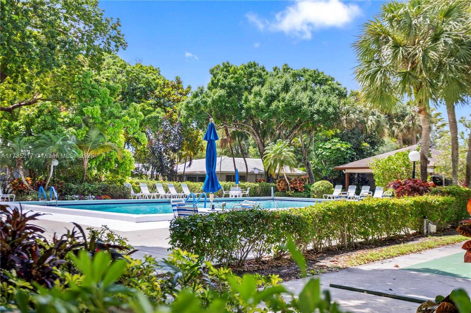 Small Image of 809 CYPRESS BLVD, Pompano Beach Number 56