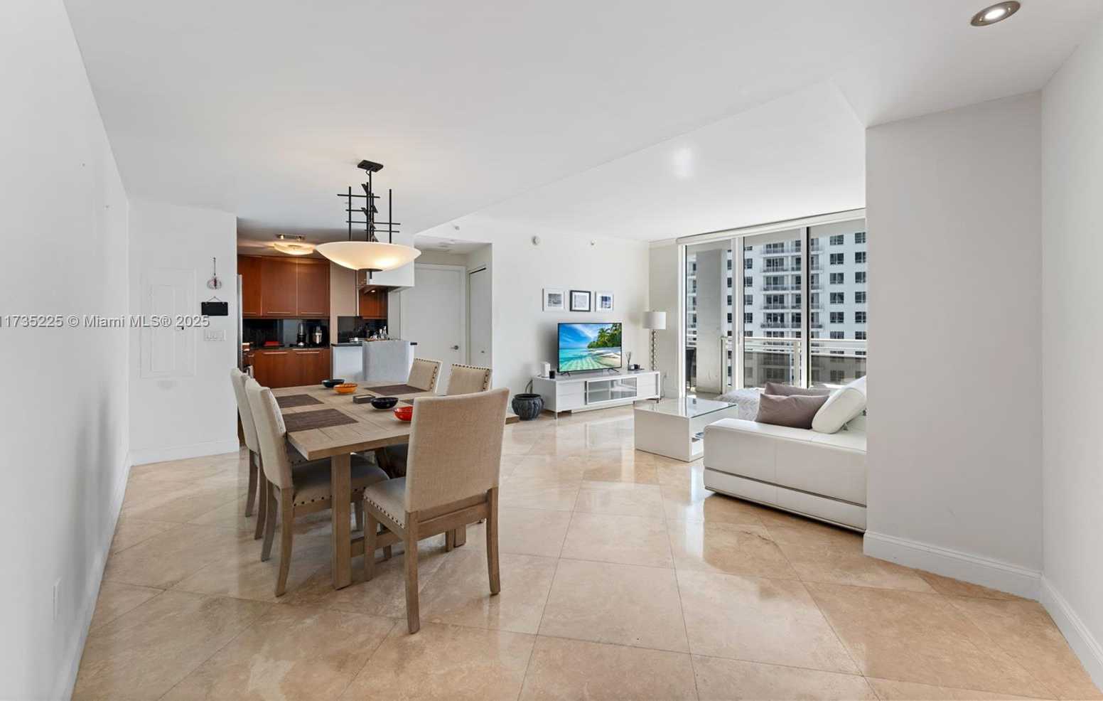 Small Image of 901 BRICKELL KEY BLVD #2801, Miami Number 4