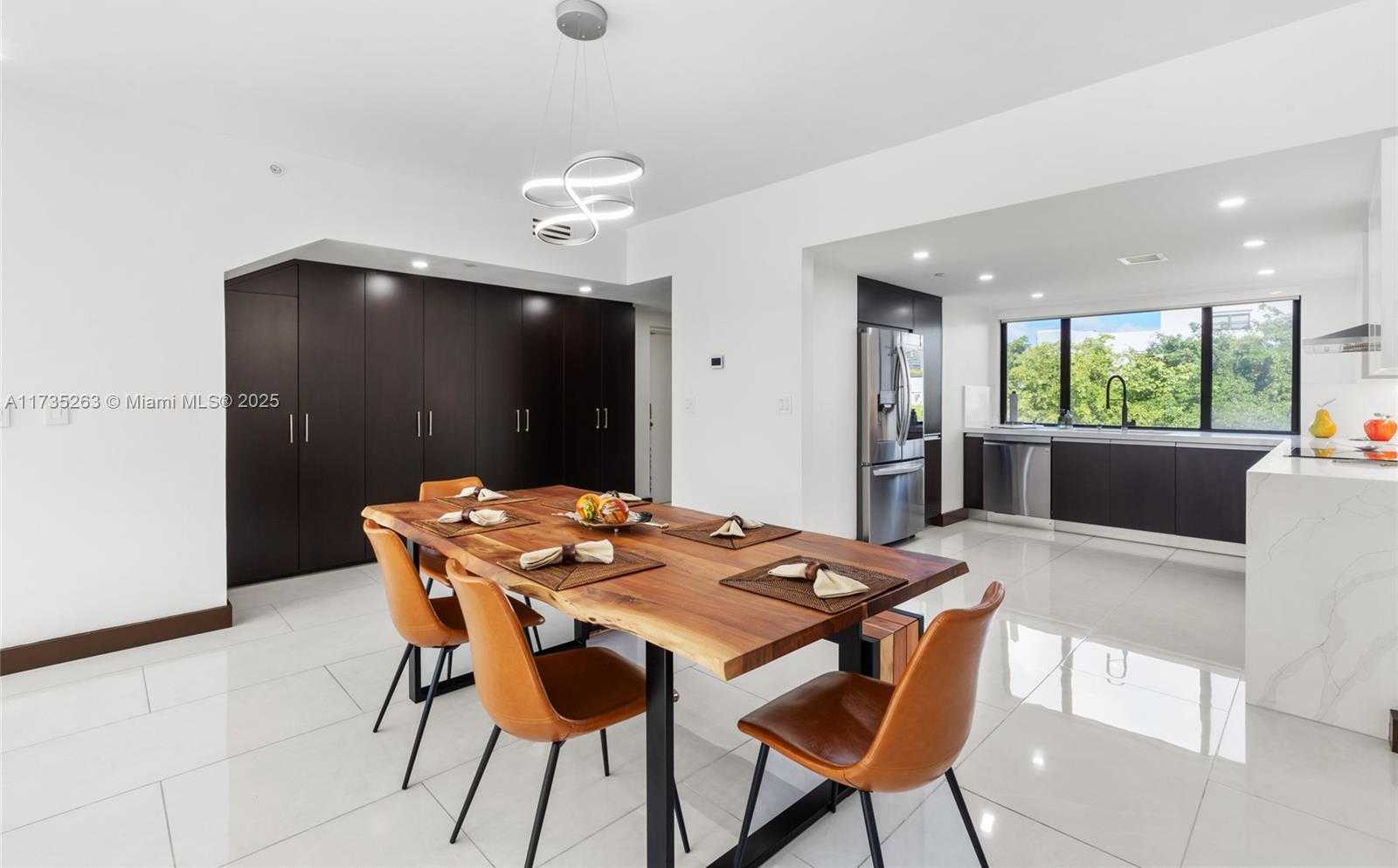Small Image of 414 POINCIANA ISLAND DRIVE #1724, Sunny Isles Beach Number 14
