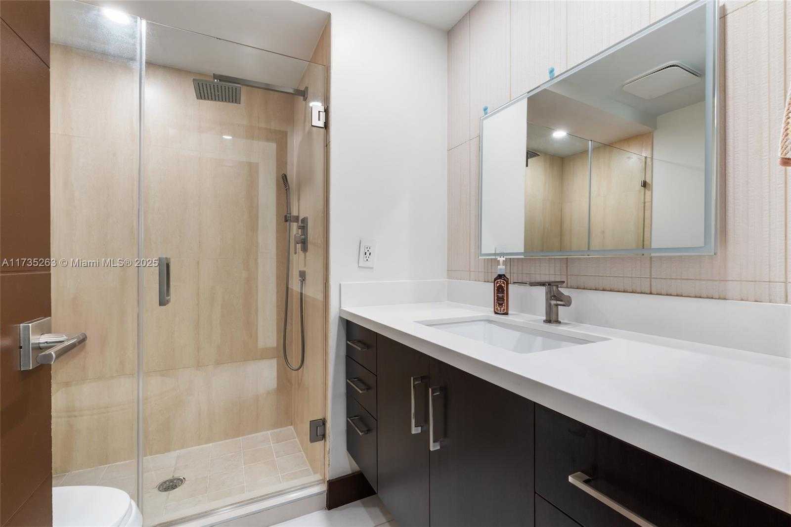 Small Image of 414 POINCIANA ISLAND DRIVE #1724, Sunny Isles Beach Number 42