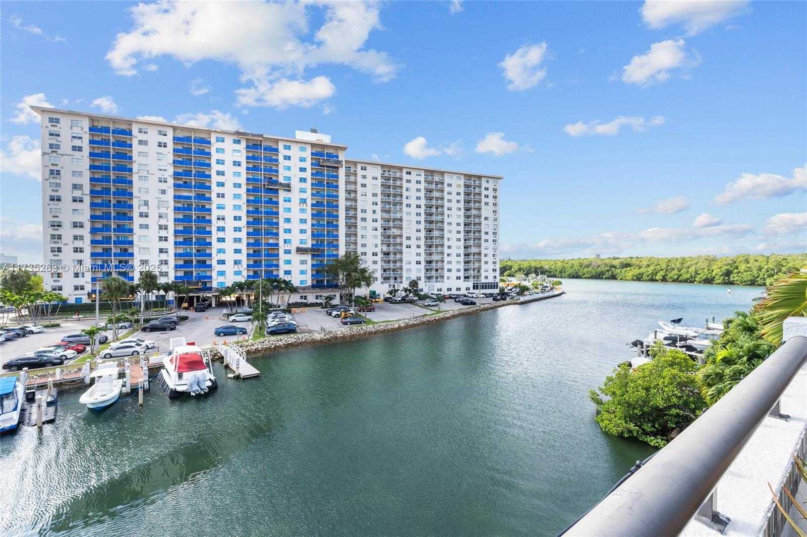 Small Image of 414 POINCIANA ISLAND DRIVE #1724, Sunny Isles Beach Number 49