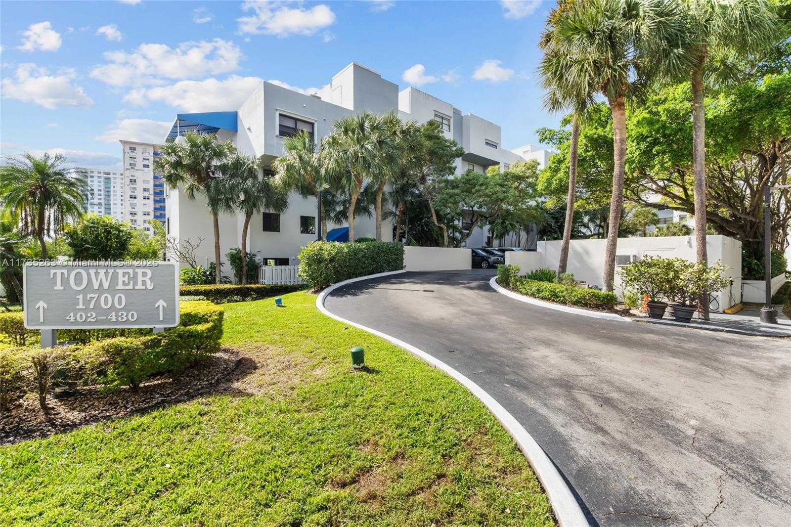 Small Image of 414 POINCIANA ISLAND DRIVE #1724, Sunny Isles Beach Number 55