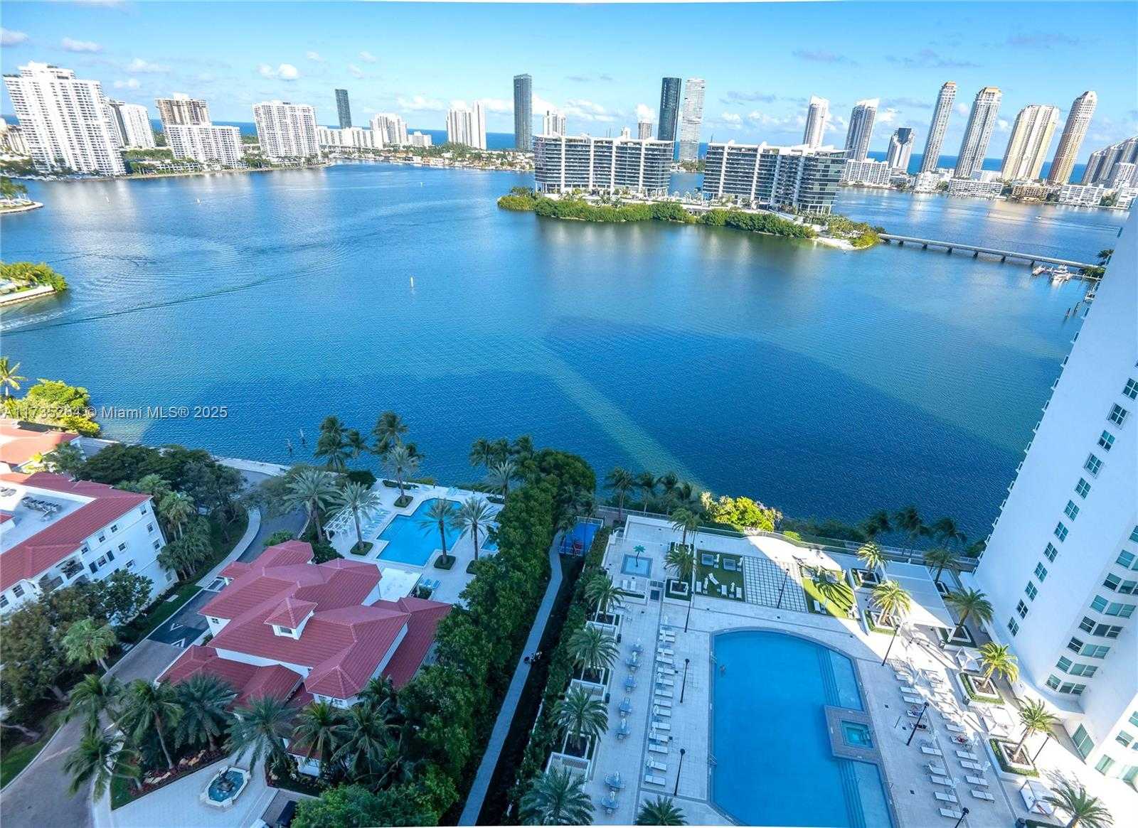 Small Image of 3301 NORTH EAST 183RD ST #1105, Aventura Number 3