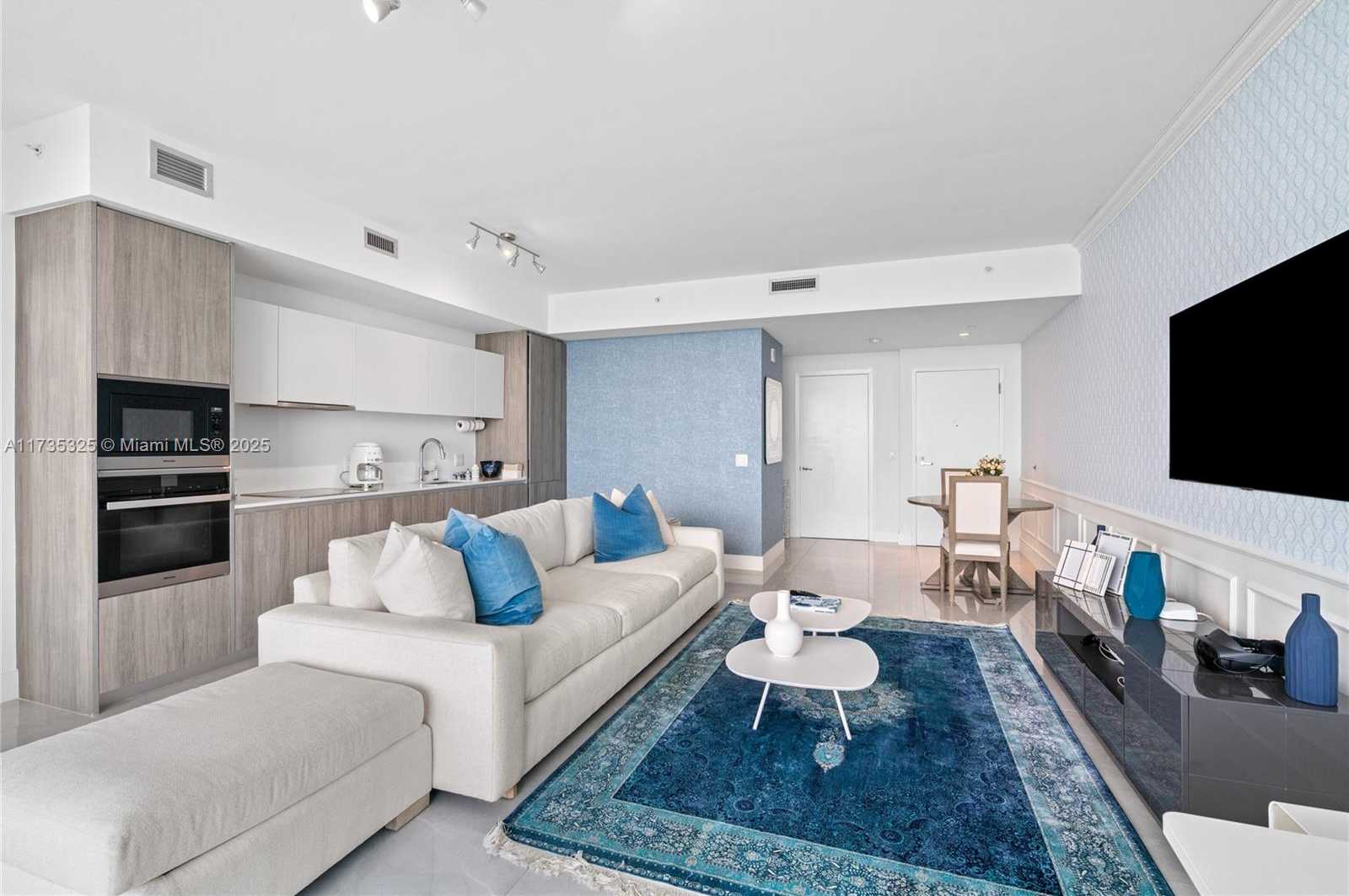 Small Image of 2900 NORTH EAST 7TH AVE #1804, Miami Number 11