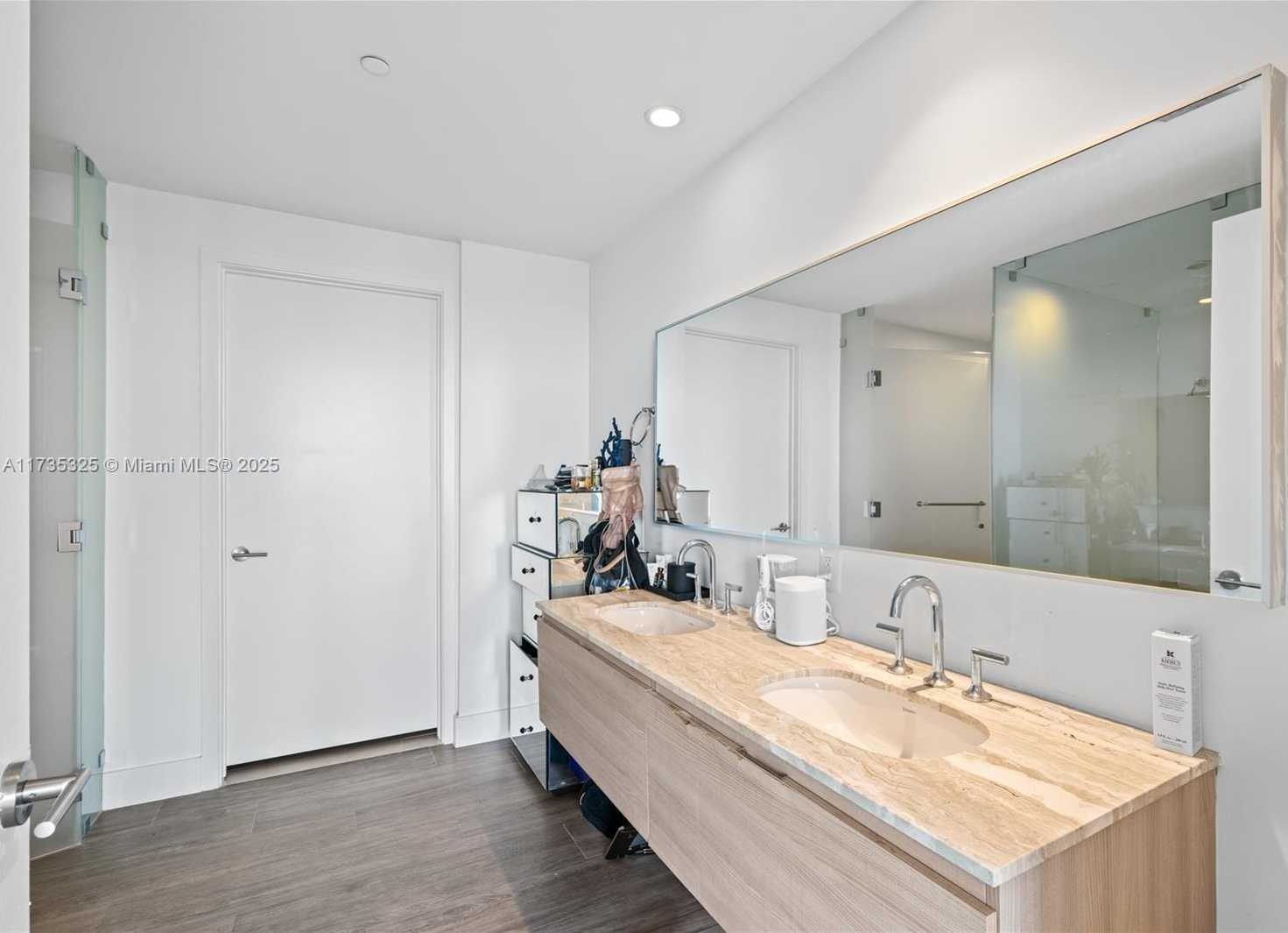 Small Image of 2900 NORTH EAST 7TH AVE #1804, Miami Number 22