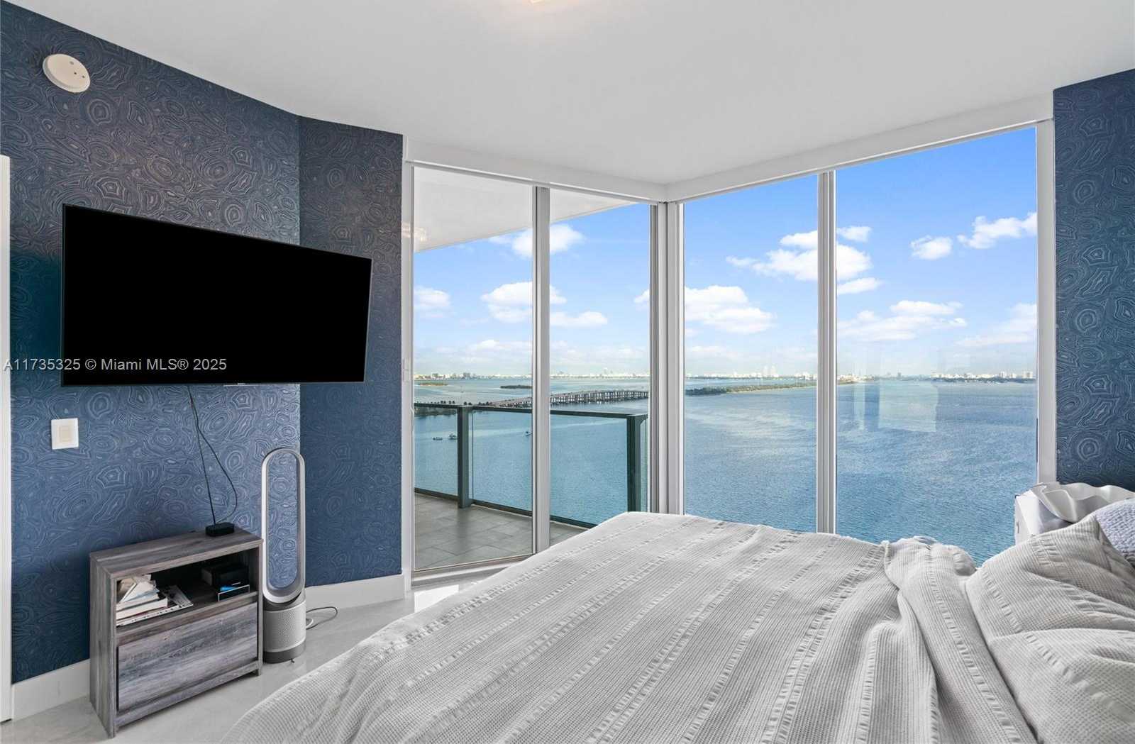 Small Image of 2900 NORTH EAST 7TH AVE #1804, Miami Number 24