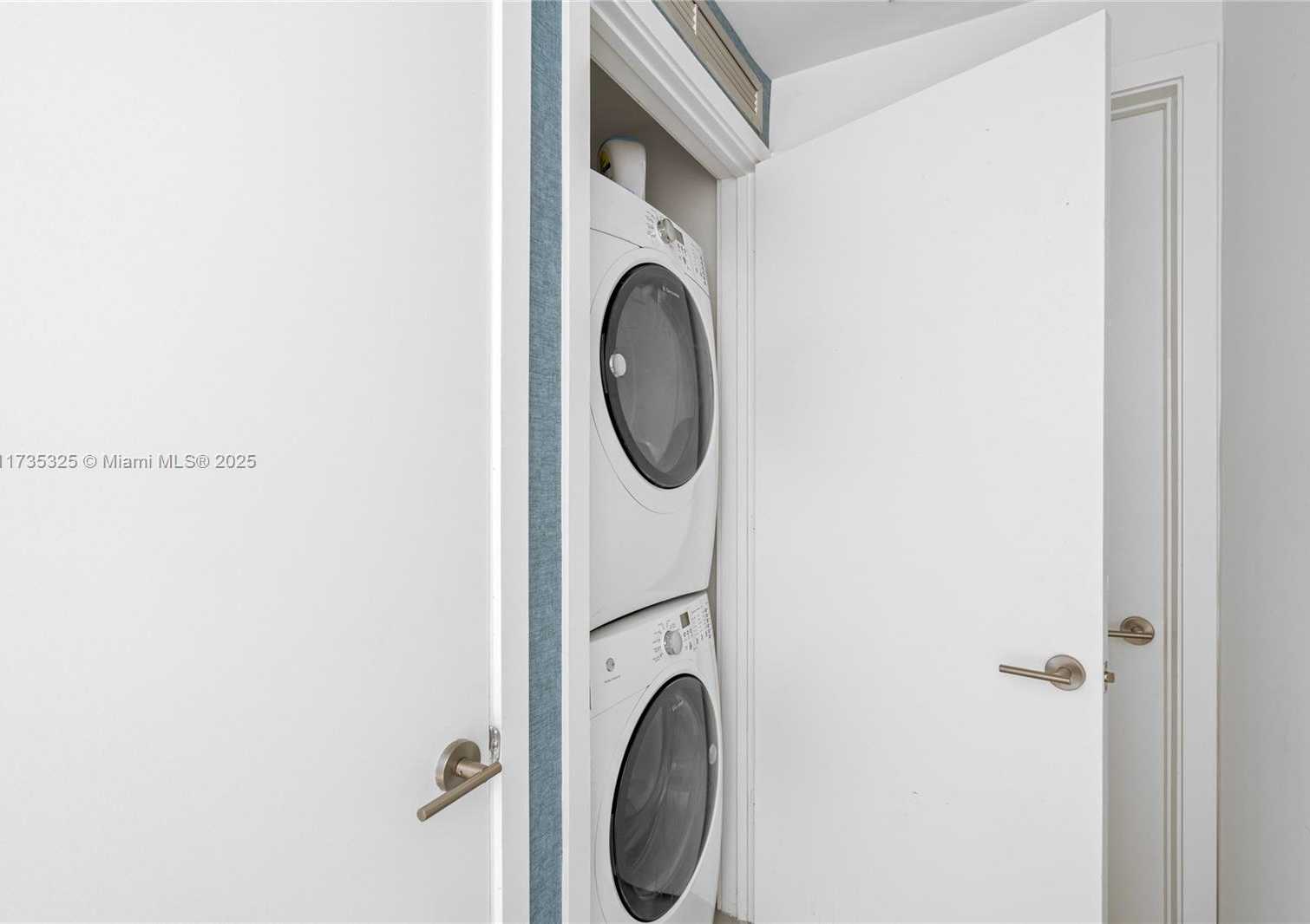 Small Image of 2900 NORTH EAST 7TH AVE #1804, Miami Number 36