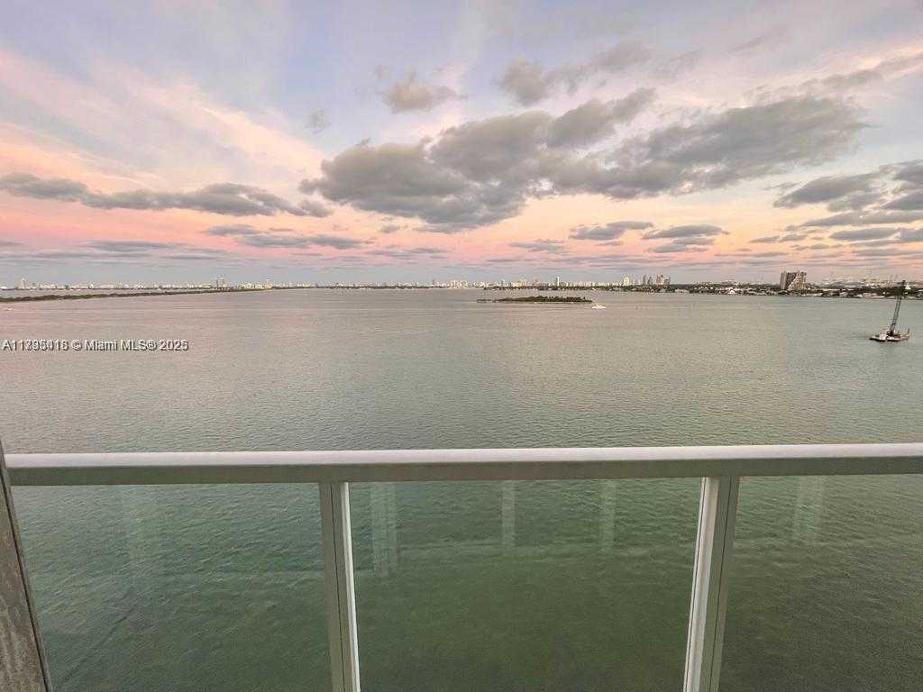 Small Image of 665 NORTH EAST 25TH ST #1102, Miami Number 13