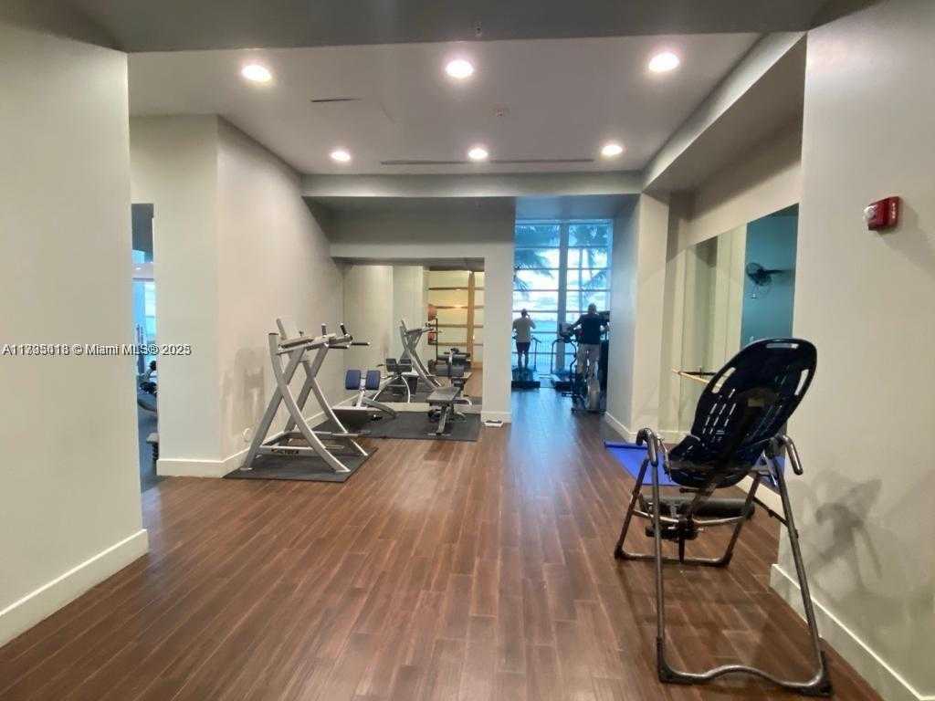 Small Image of 665 NORTH EAST 25TH ST #1102, Miami Number 23