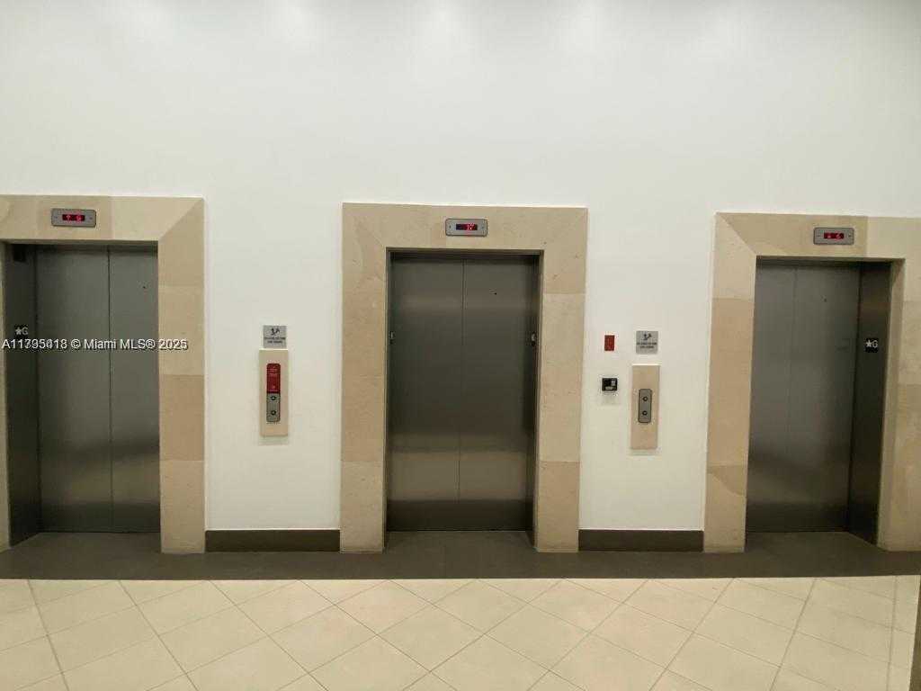 Small Image of 665 NORTH EAST 25TH ST #1102, Miami Number 25
