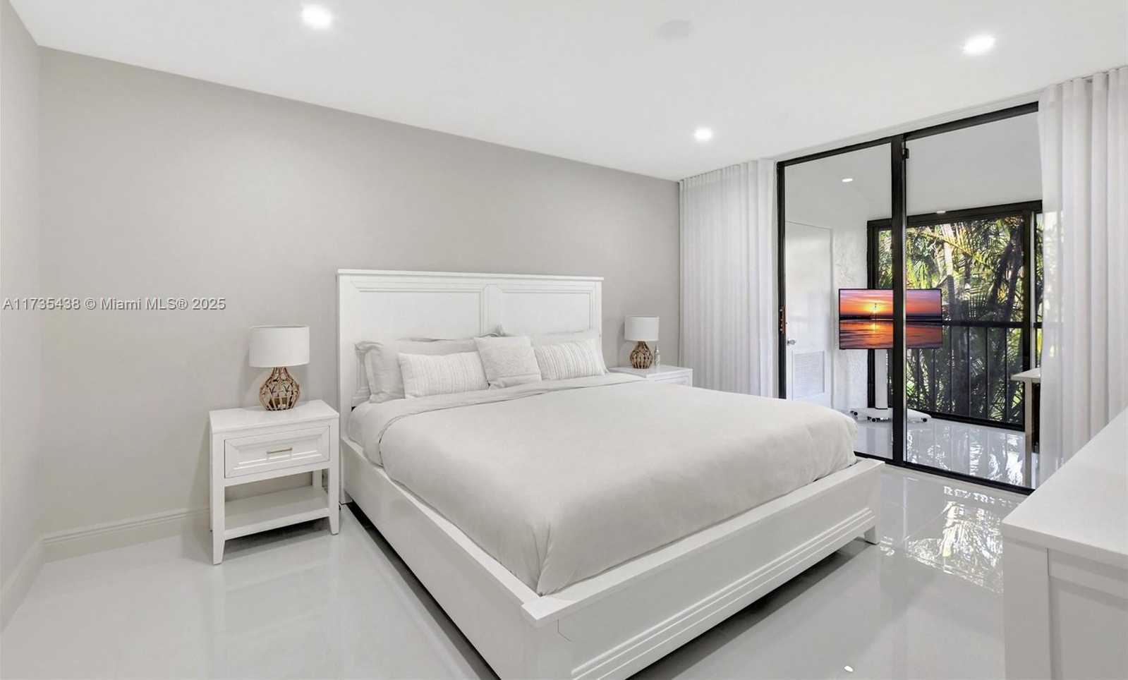 Small Image of 7779 LA MIRADA DR #7779, Boca Raton Number 19