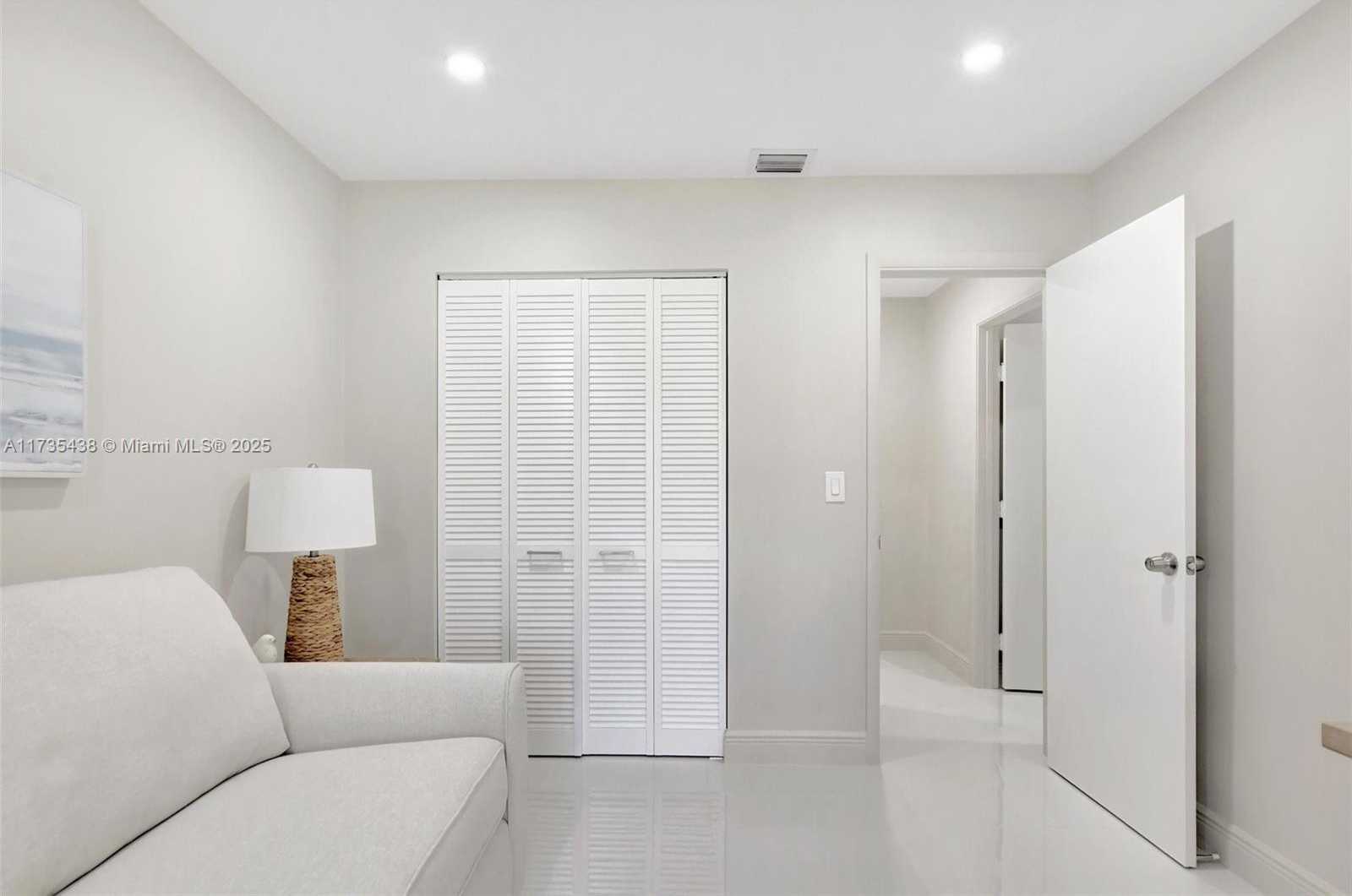 Small Image of 7779 LA MIRADA DR #7779, Boca Raton Number 25
