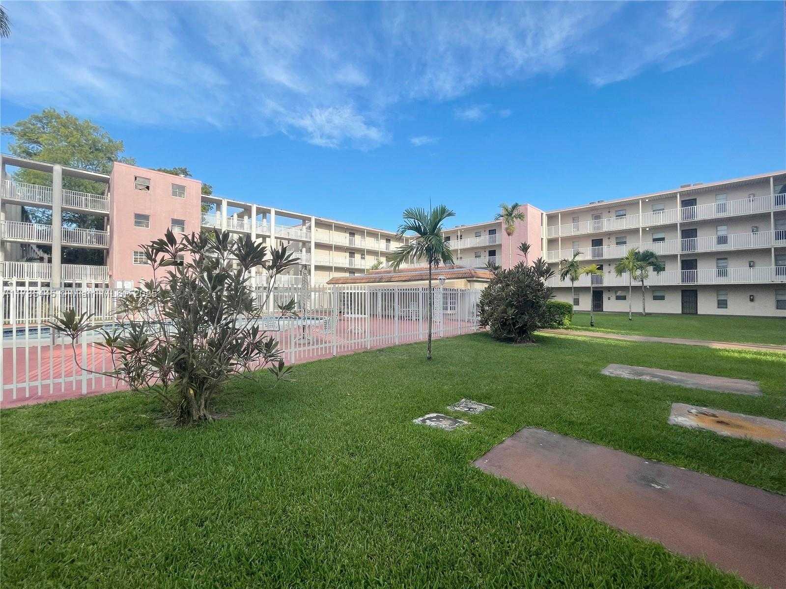 Small Image of 2800 NW 56th Ave, Lauderhill, FL 33313, USA Number 13