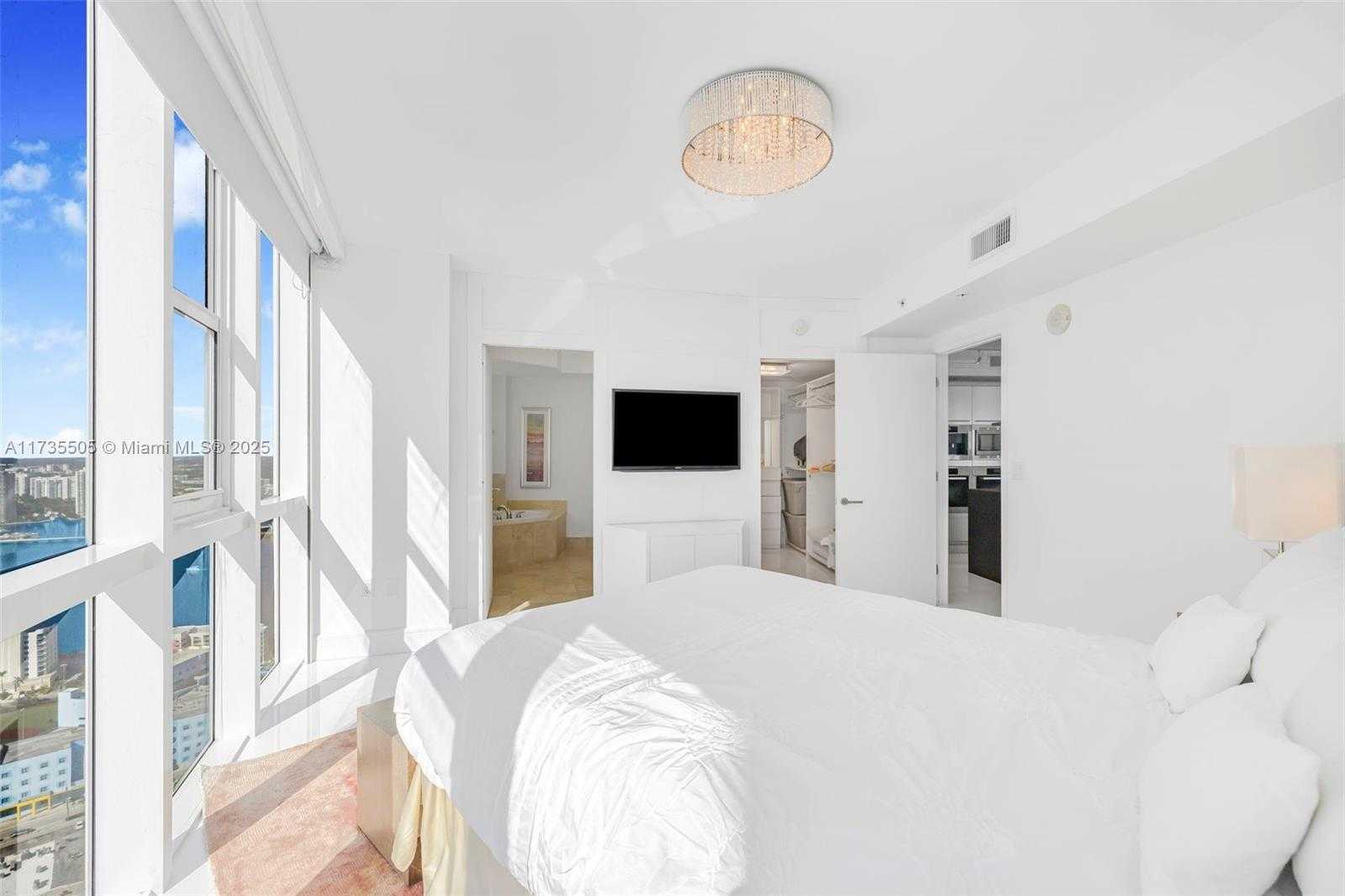 Small Image of 18201 COLLINS AVE #PH5109, Sunny Isles Beach Number 25