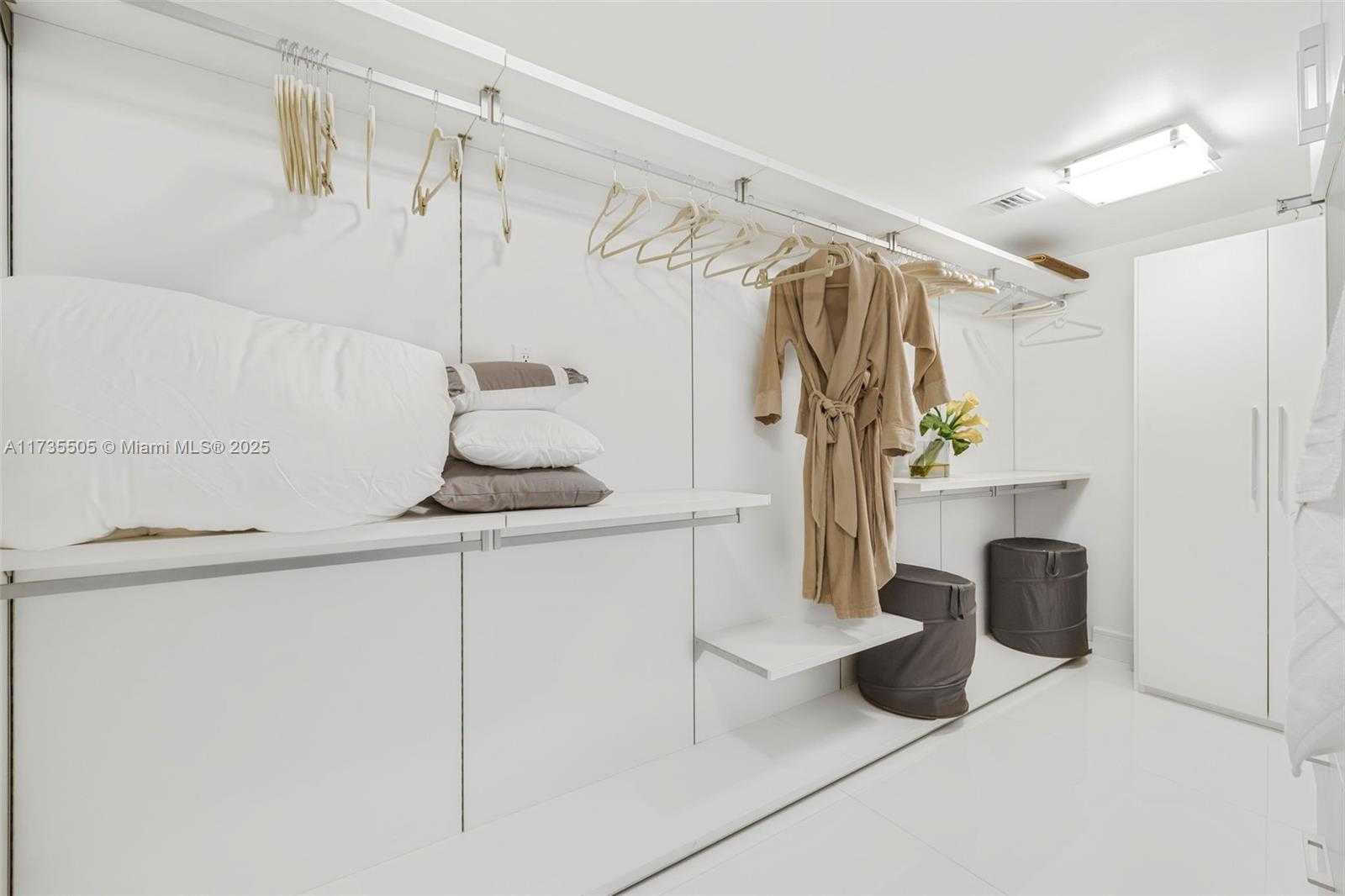 Small Image of 18201 COLLINS AVE #PH5109, Sunny Isles Beach Number 37