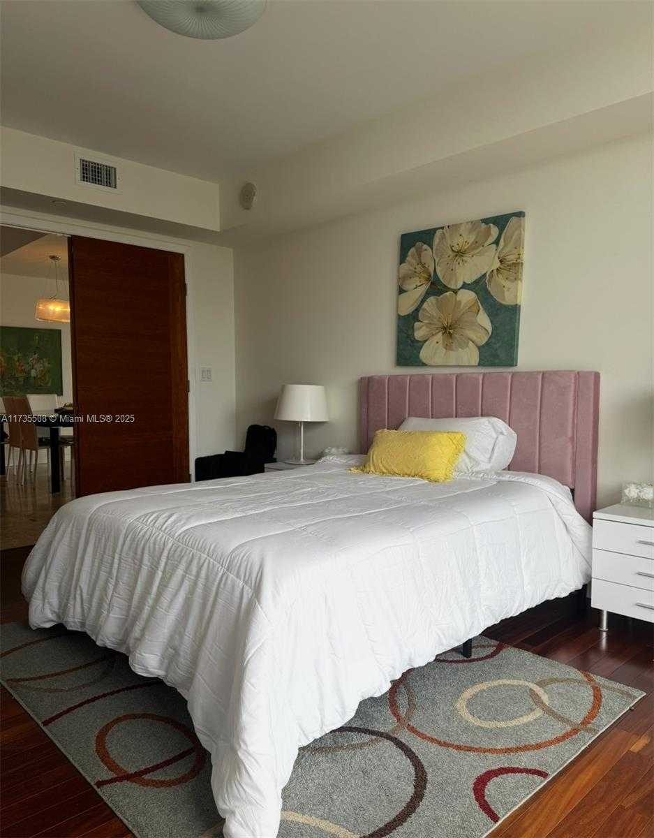 Small Image of 50 #4510, Miami Number 19