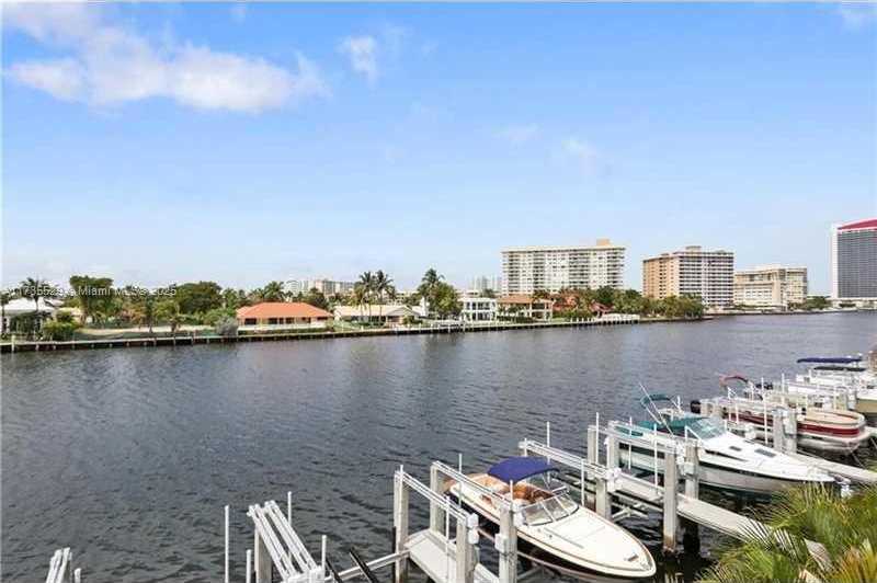 Small Image of 1965 SOUTH OCEAN DR #11N, Hallandale Beach Number 27
