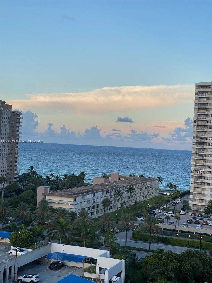 Small Image of 1965 SOUTH OCEAN DR #11N, Hallandale Beach Number 4