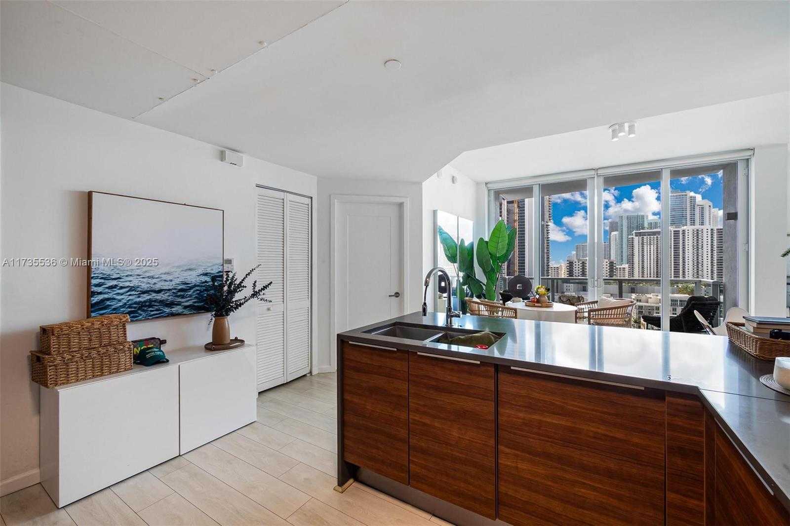 Small Image of 601 NORTH EAST 27TH ST #1606, Miami Number 12