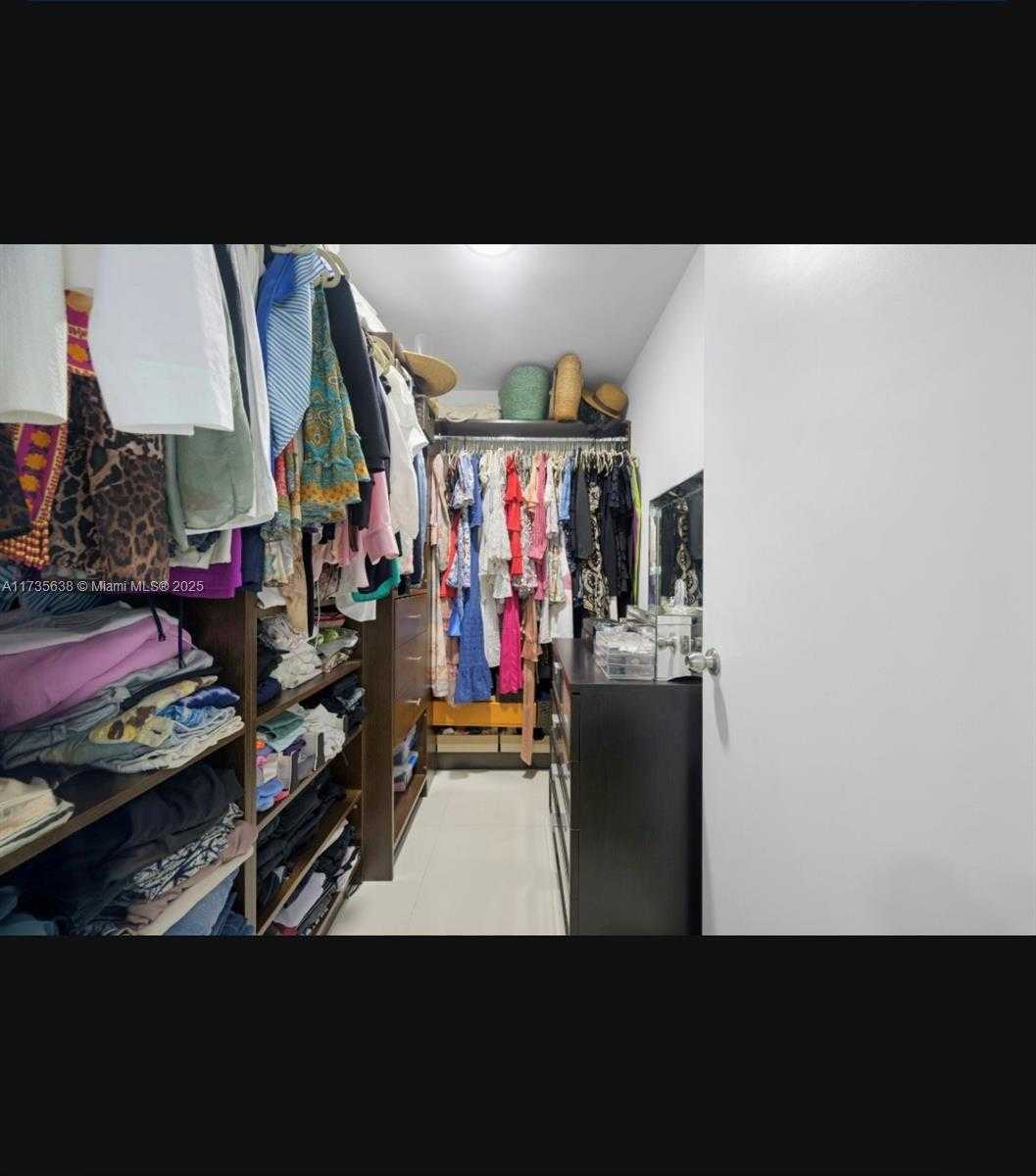 Small Image of 2950 NORTH EAST 188TH ST #121, Aventura Number 22