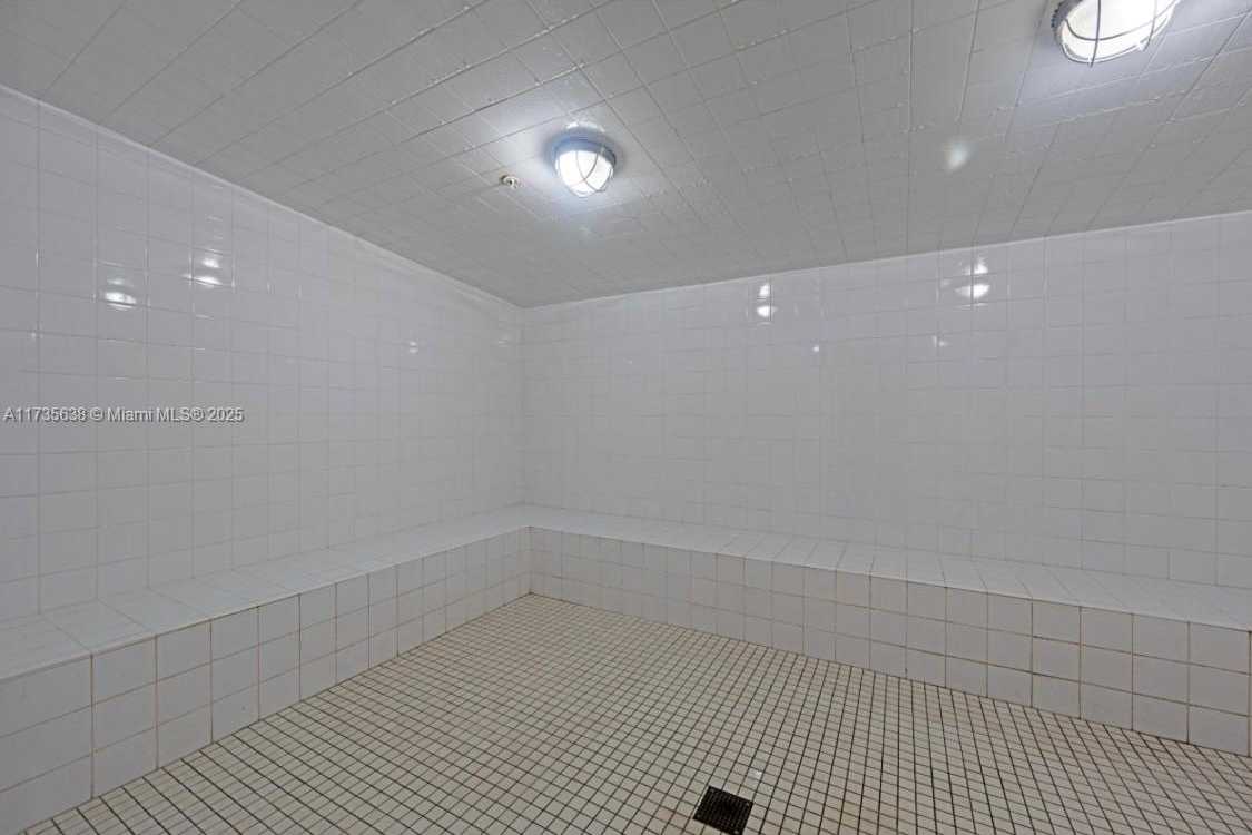Small Image of 2950 NORTH EAST 188TH ST #121, Aventura Number 38
