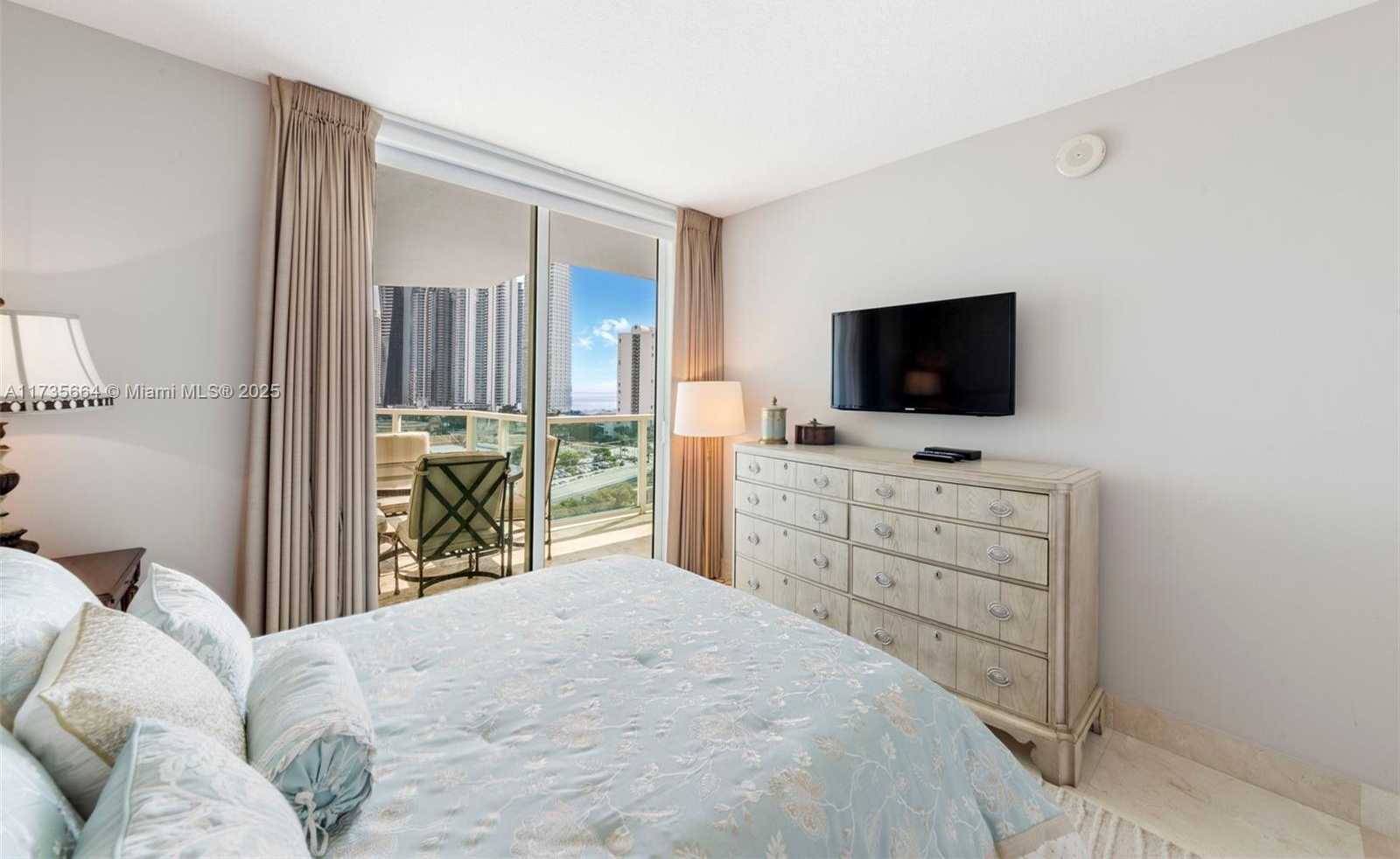 Small Image of 250 SUNNY ISLES BLVD #3-1402, Sunny Isles Beach Number 20