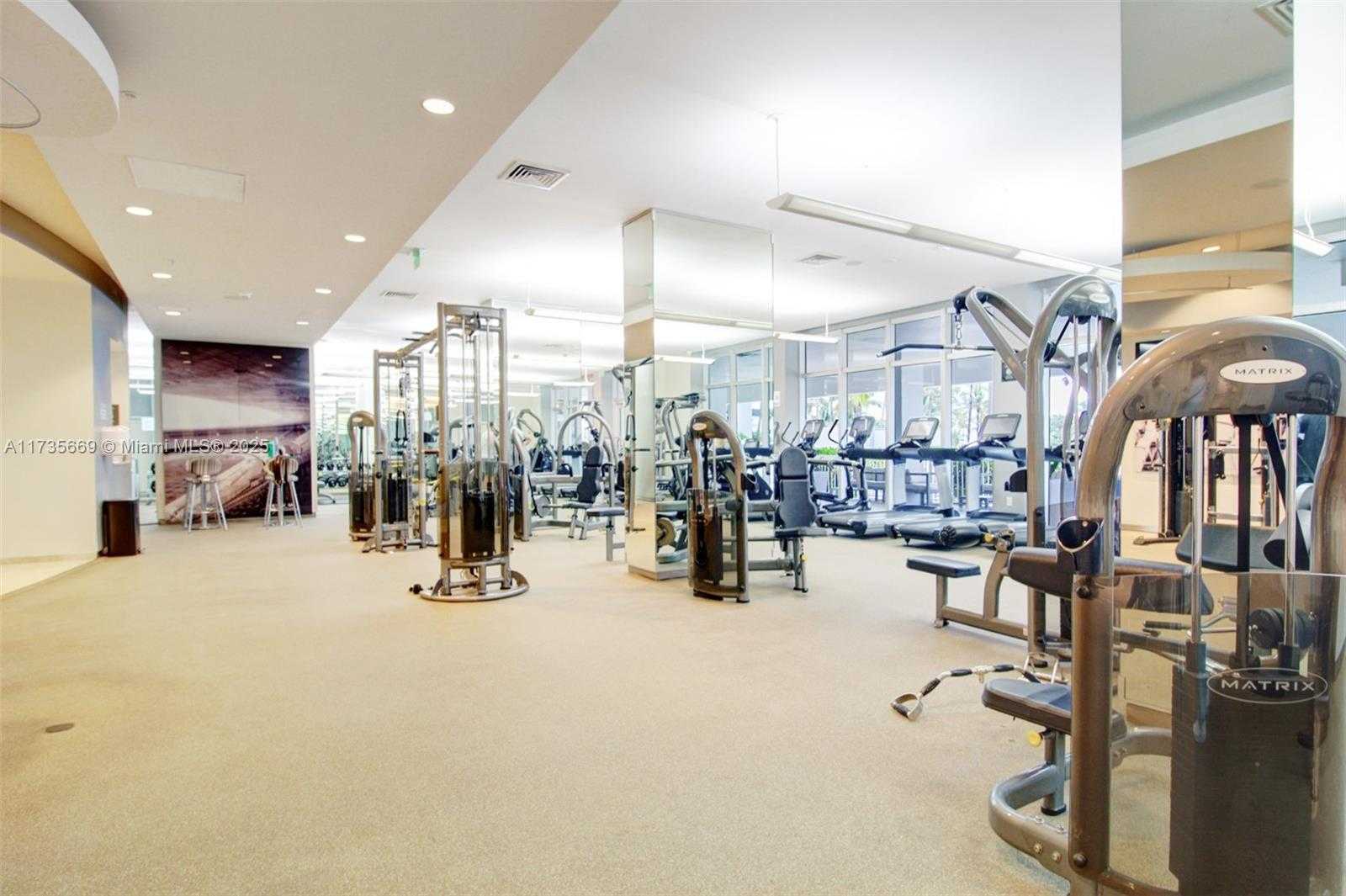 Small Image of 10275 COLLINS AVE #817, Bal Harbour Number 26